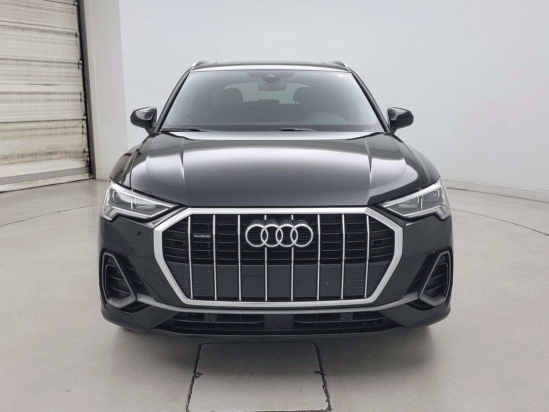 Thumbnail: 2020 Audi Q3 - 2