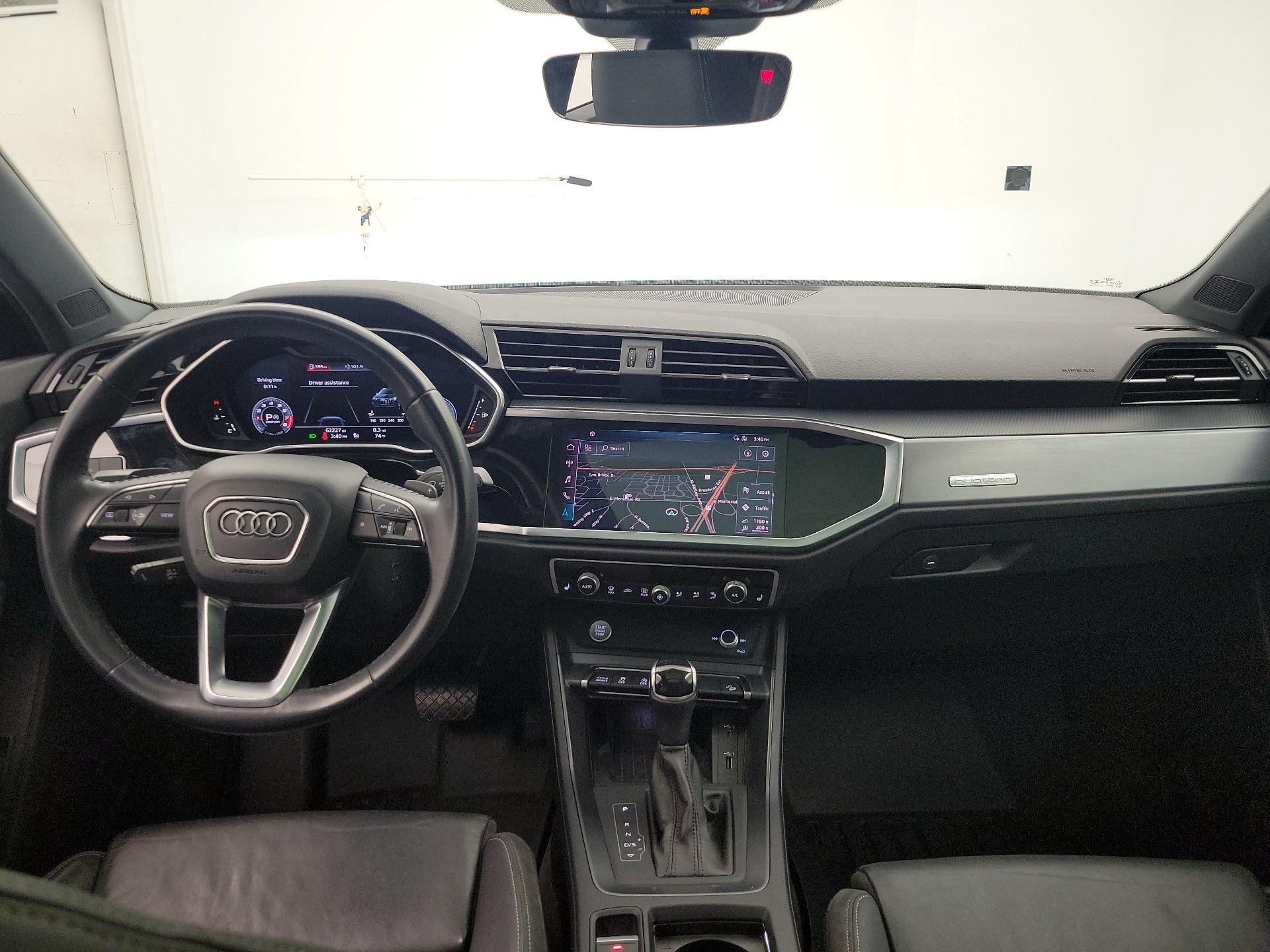 Thumbnail: 2020 Audi Q3 - 8