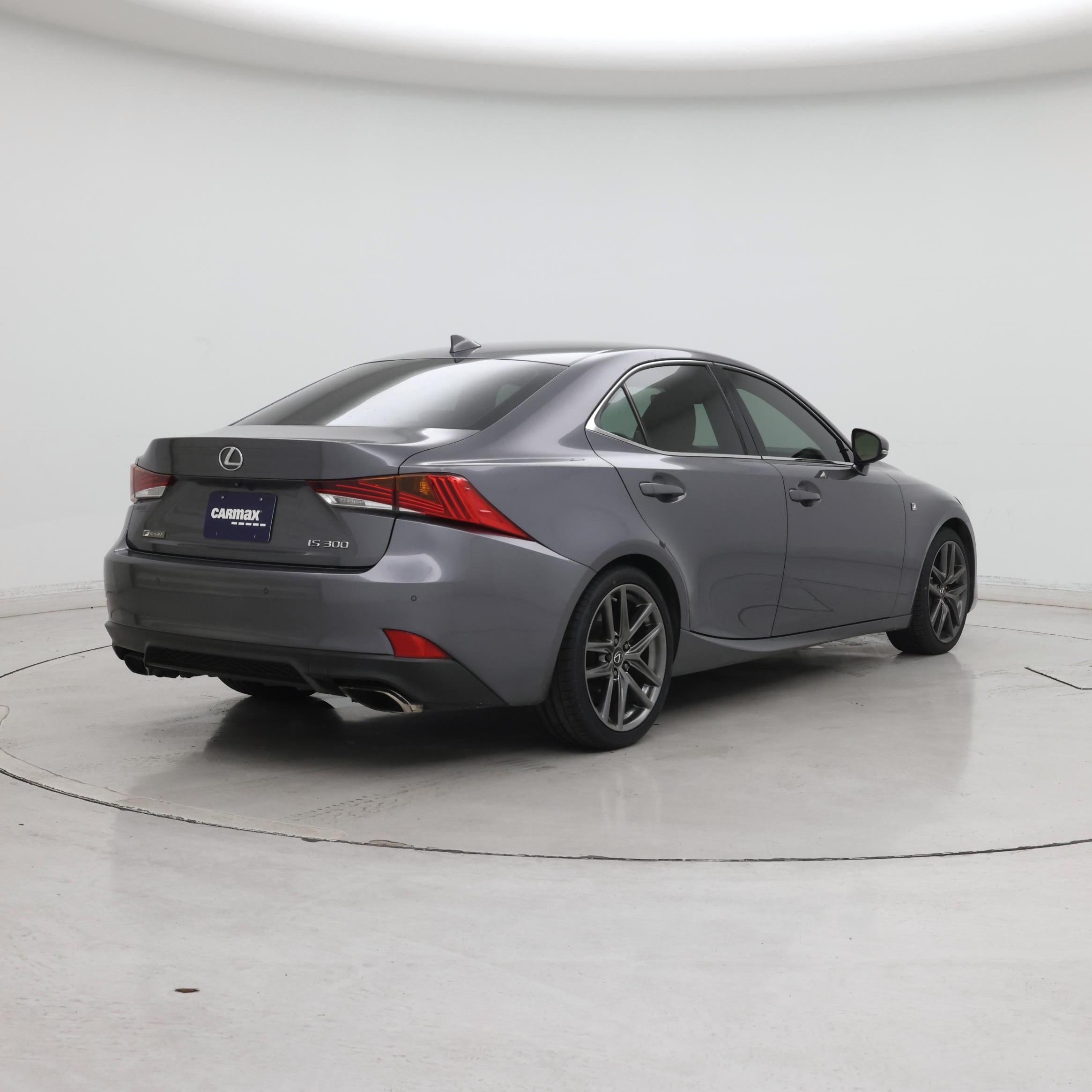 Thumbnail: 2020 Lexus IS - 8