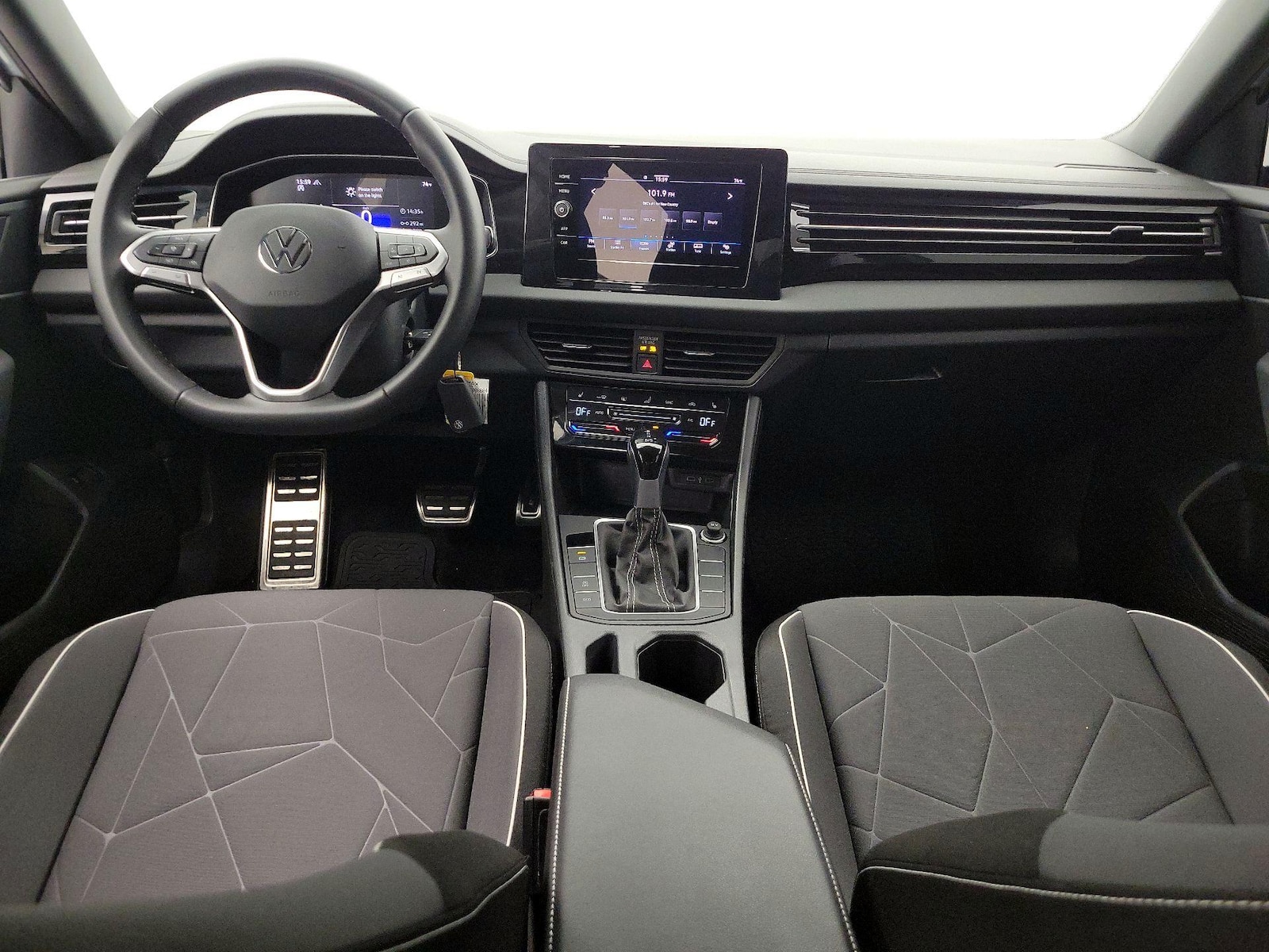 2025 Volkswagen Jetta Sport - Photo 10