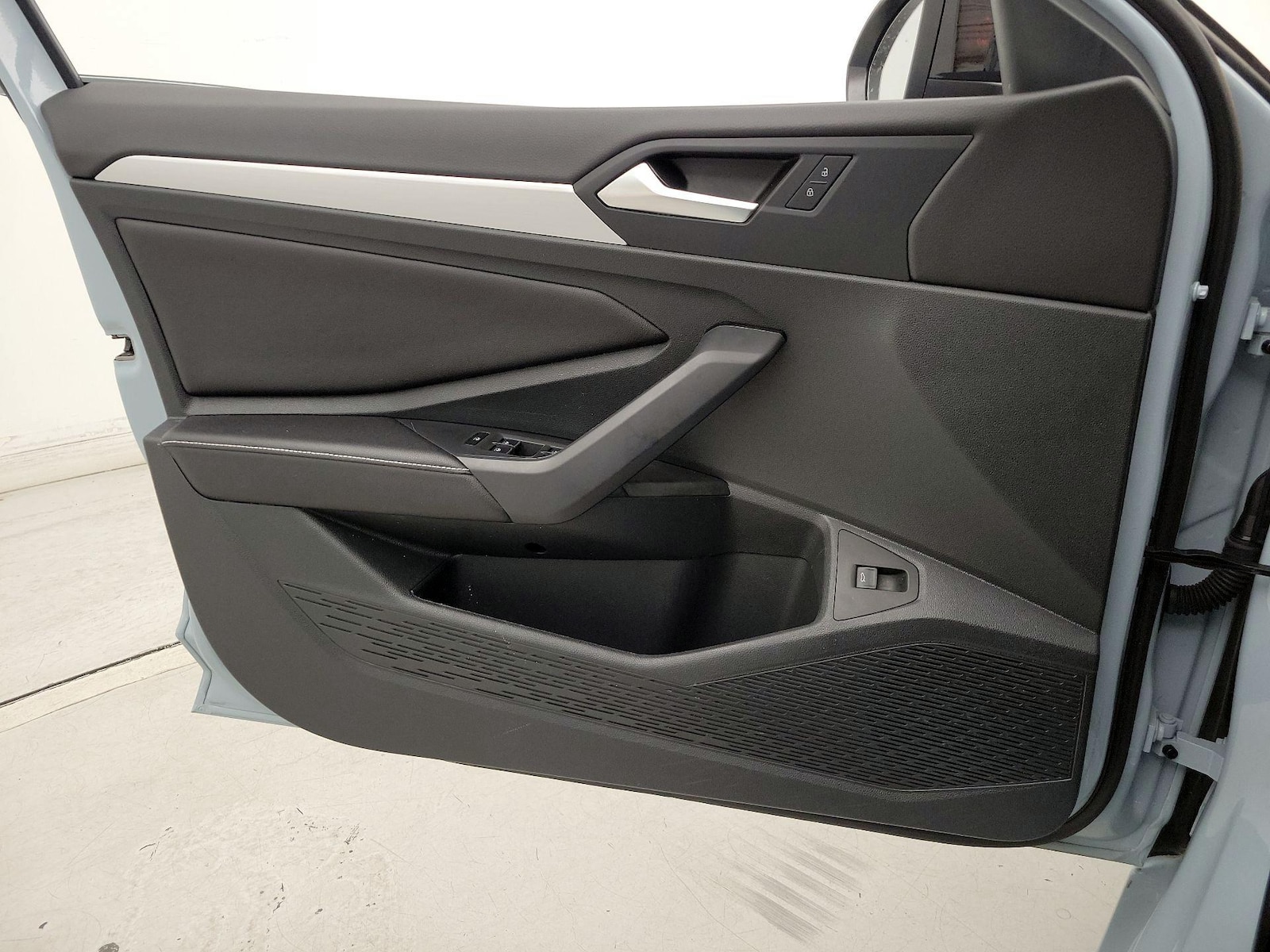 2025 Volkswagen Jetta Sport - Photo 13