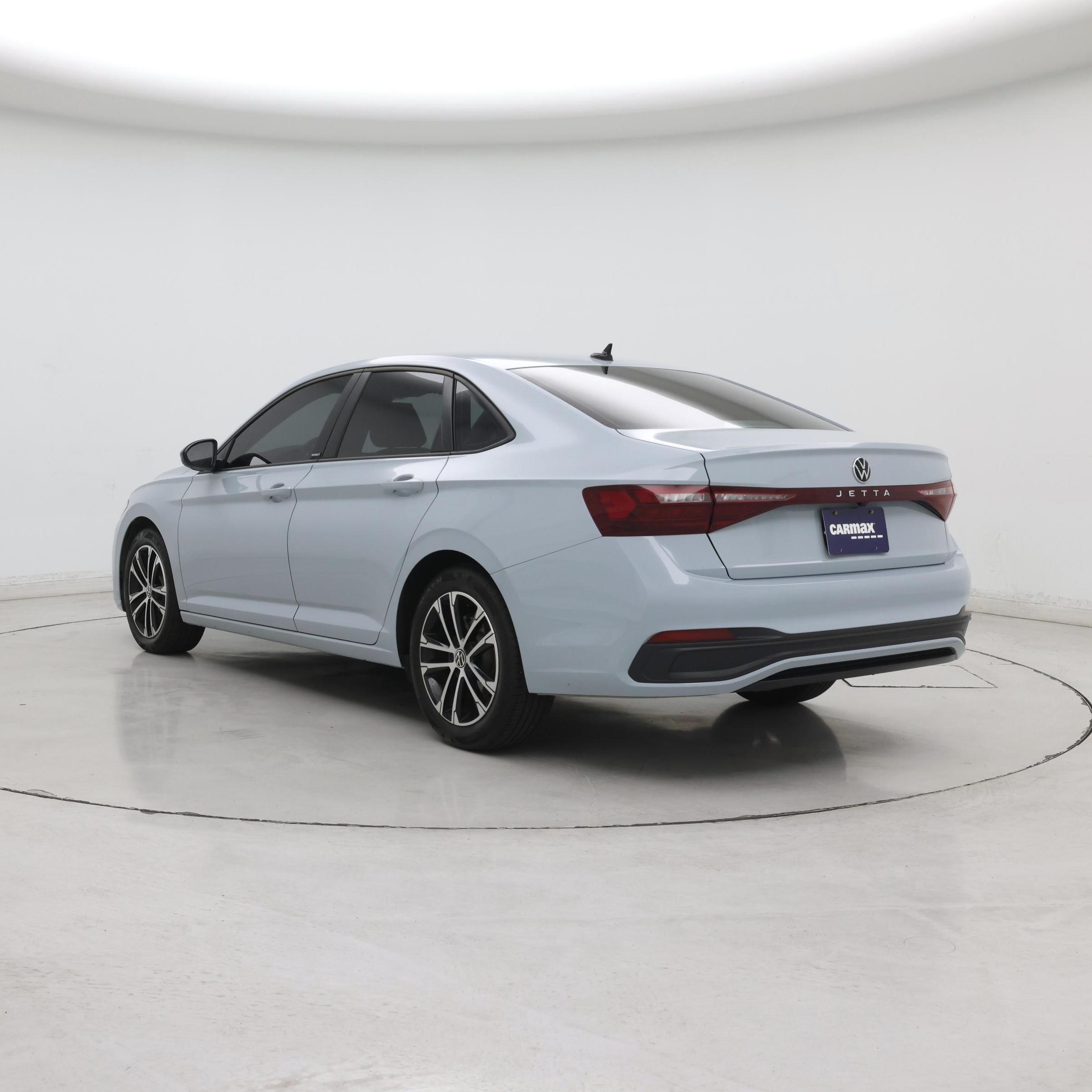Thumbnail: 2025 Volkswagen Jetta - 2