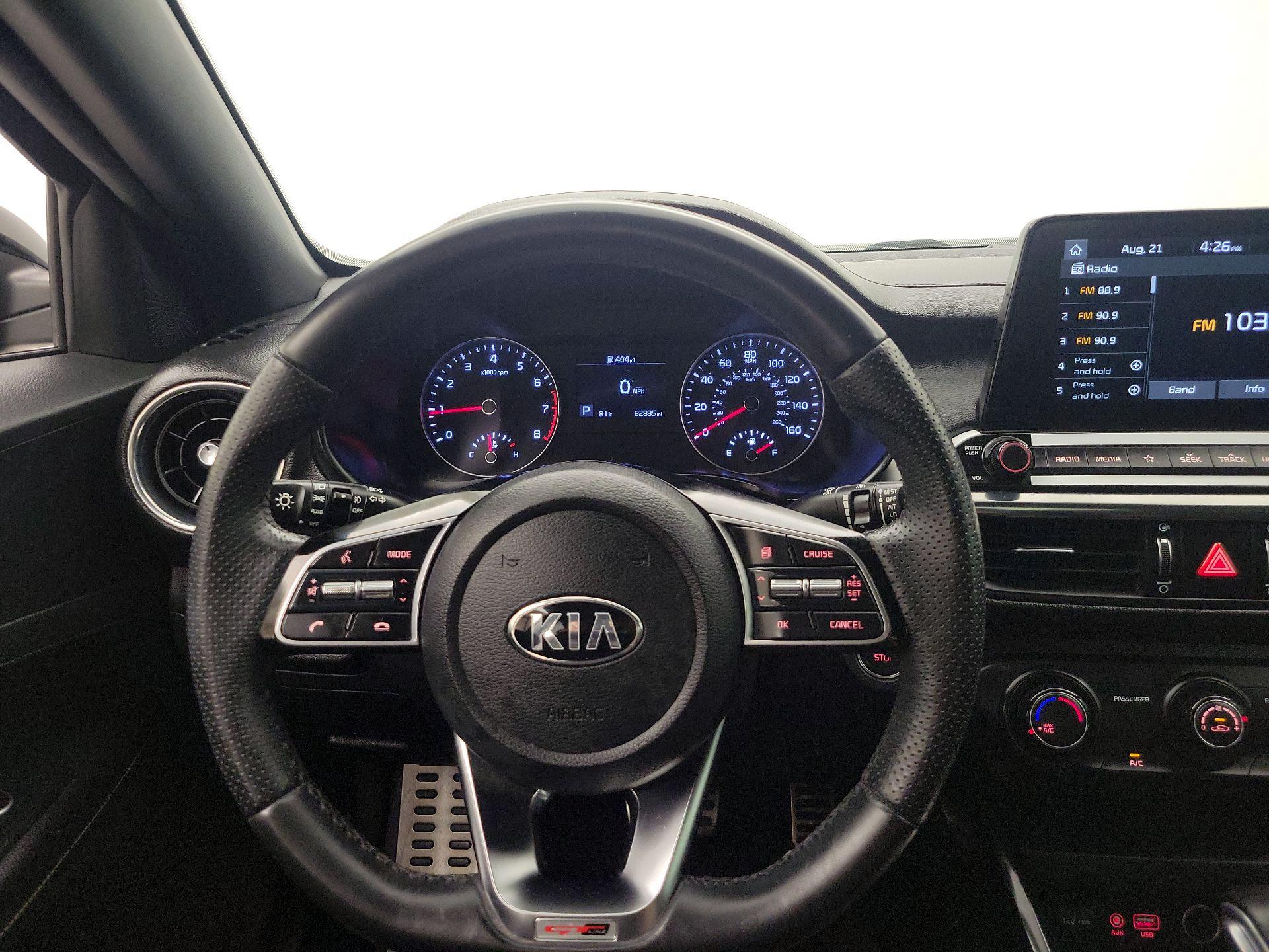 Thumbnail: 2020 Kia Forte - 10