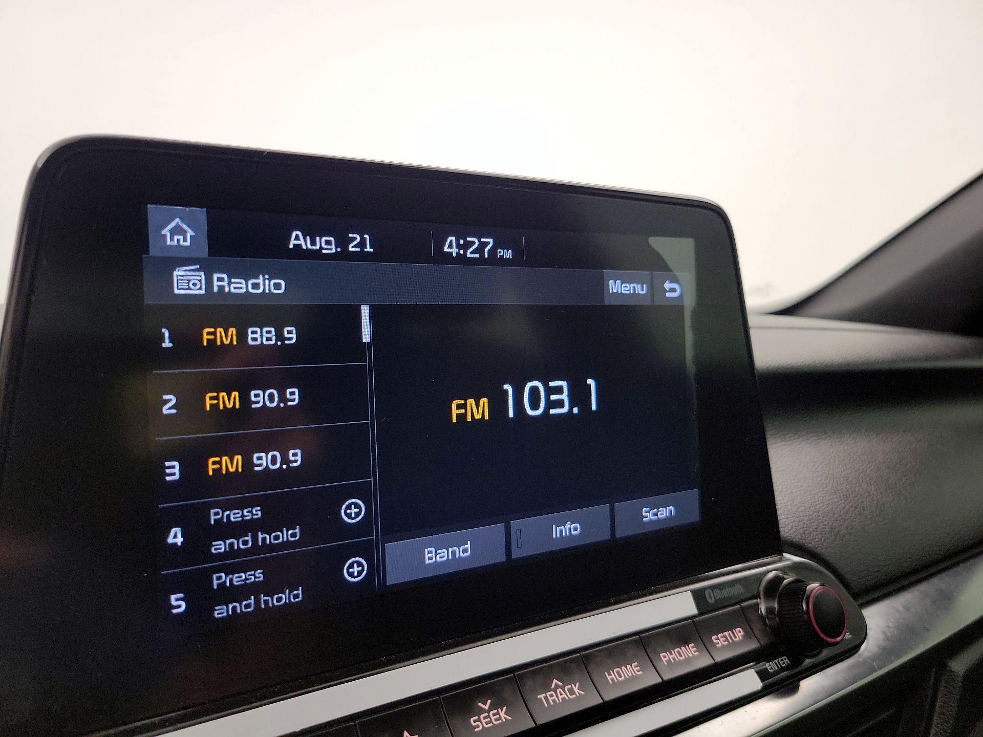 Thumbnail: 2020 Kia Forte - 15