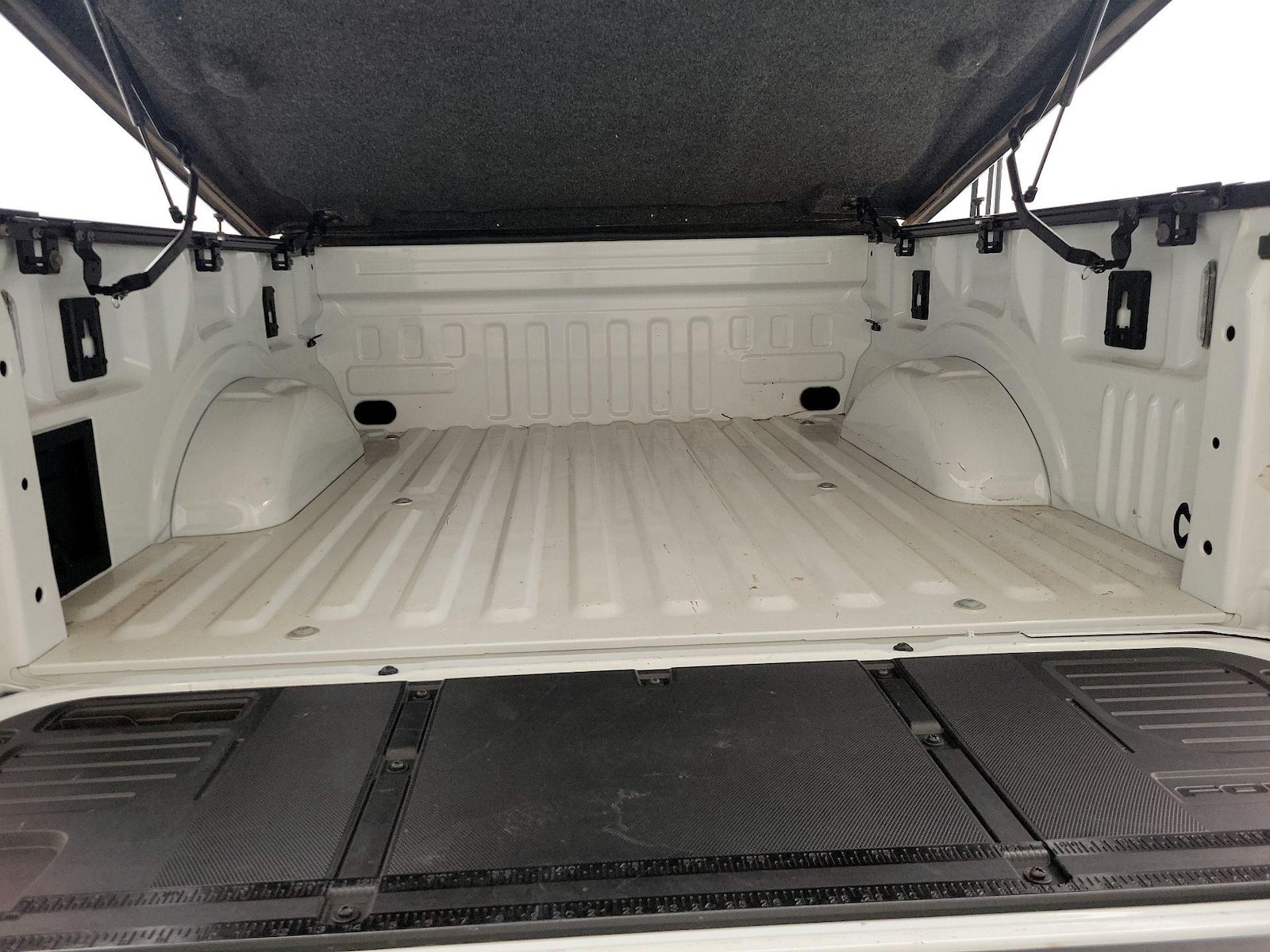 2023 Ford F-150 XLT - Photo 22