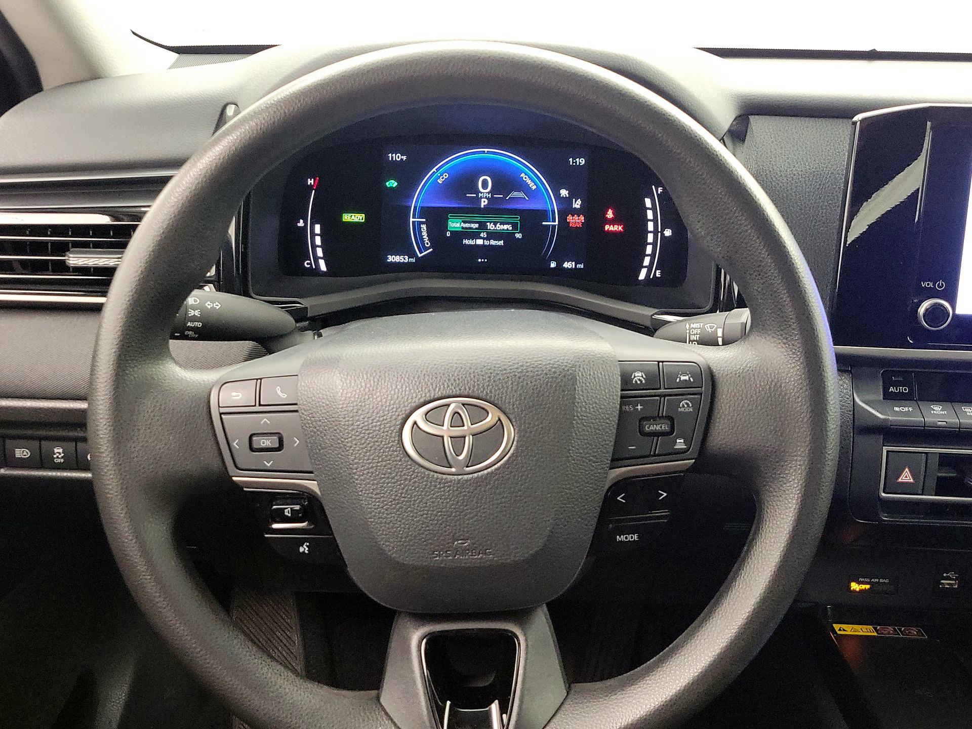 Thumbnail: 2025 Toyota Camry - 10