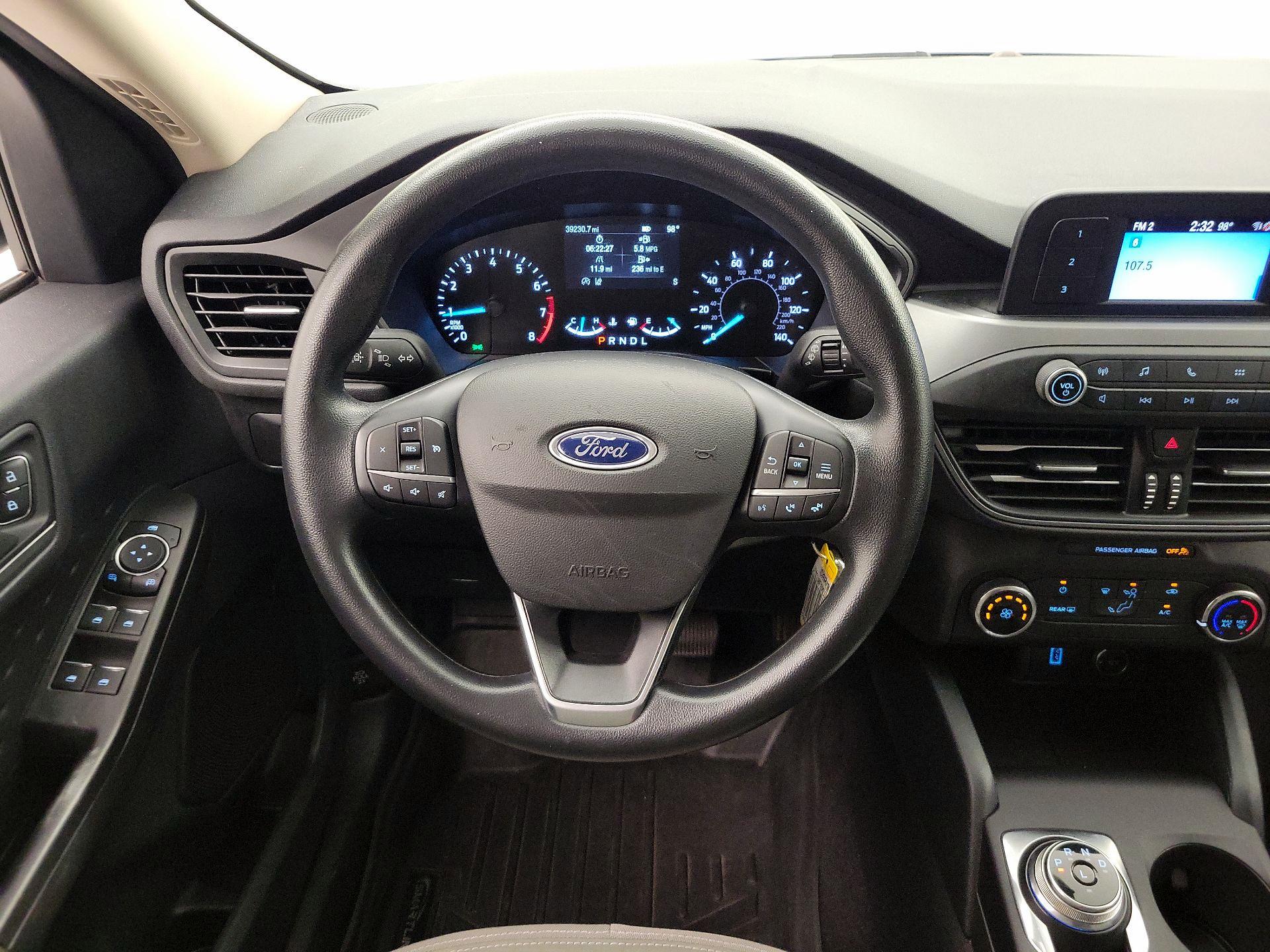 Thumbnail: 2020 Ford Escape - 10