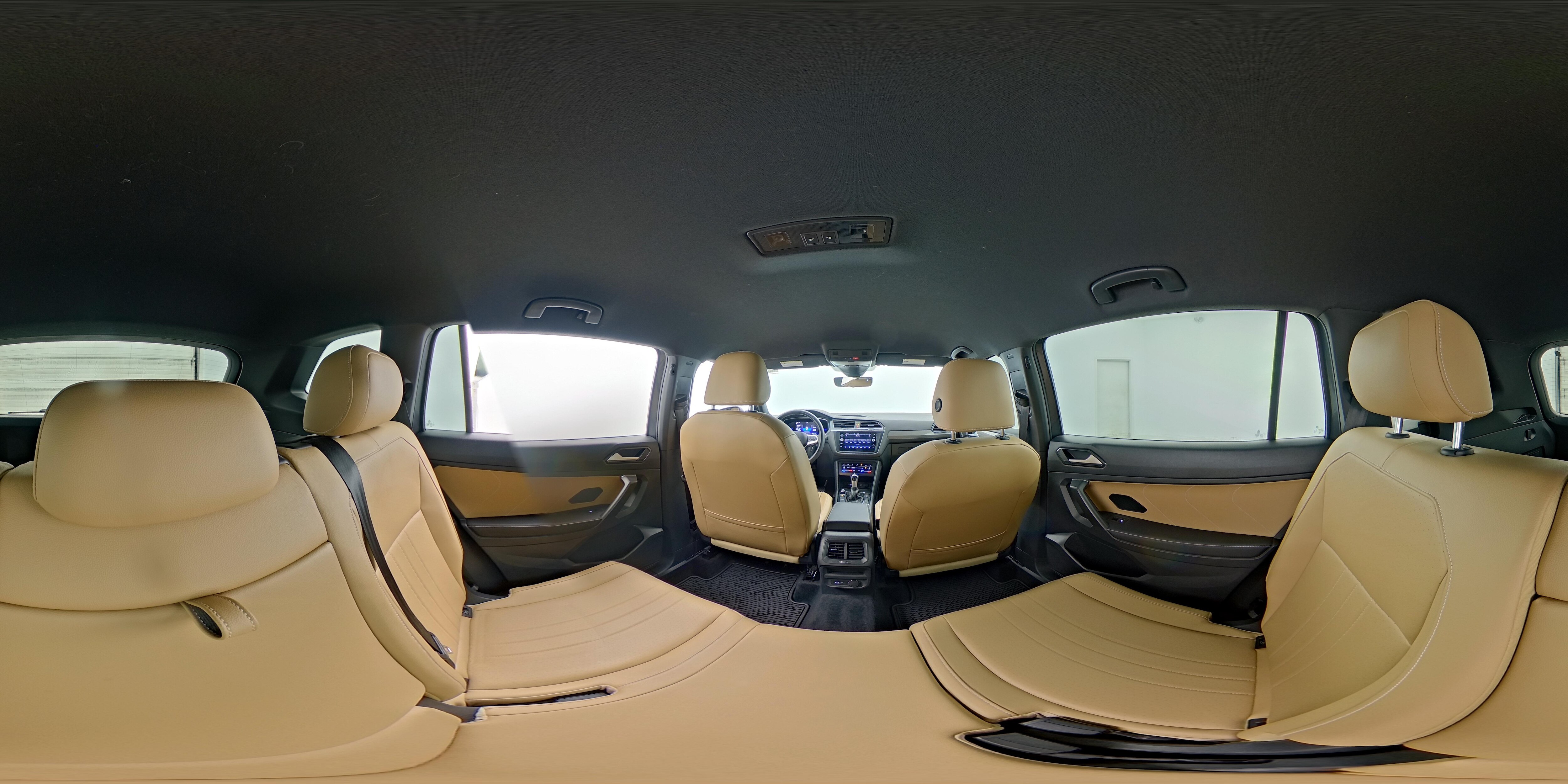 2022 Volkswagen Tiguan SE - Photo 25