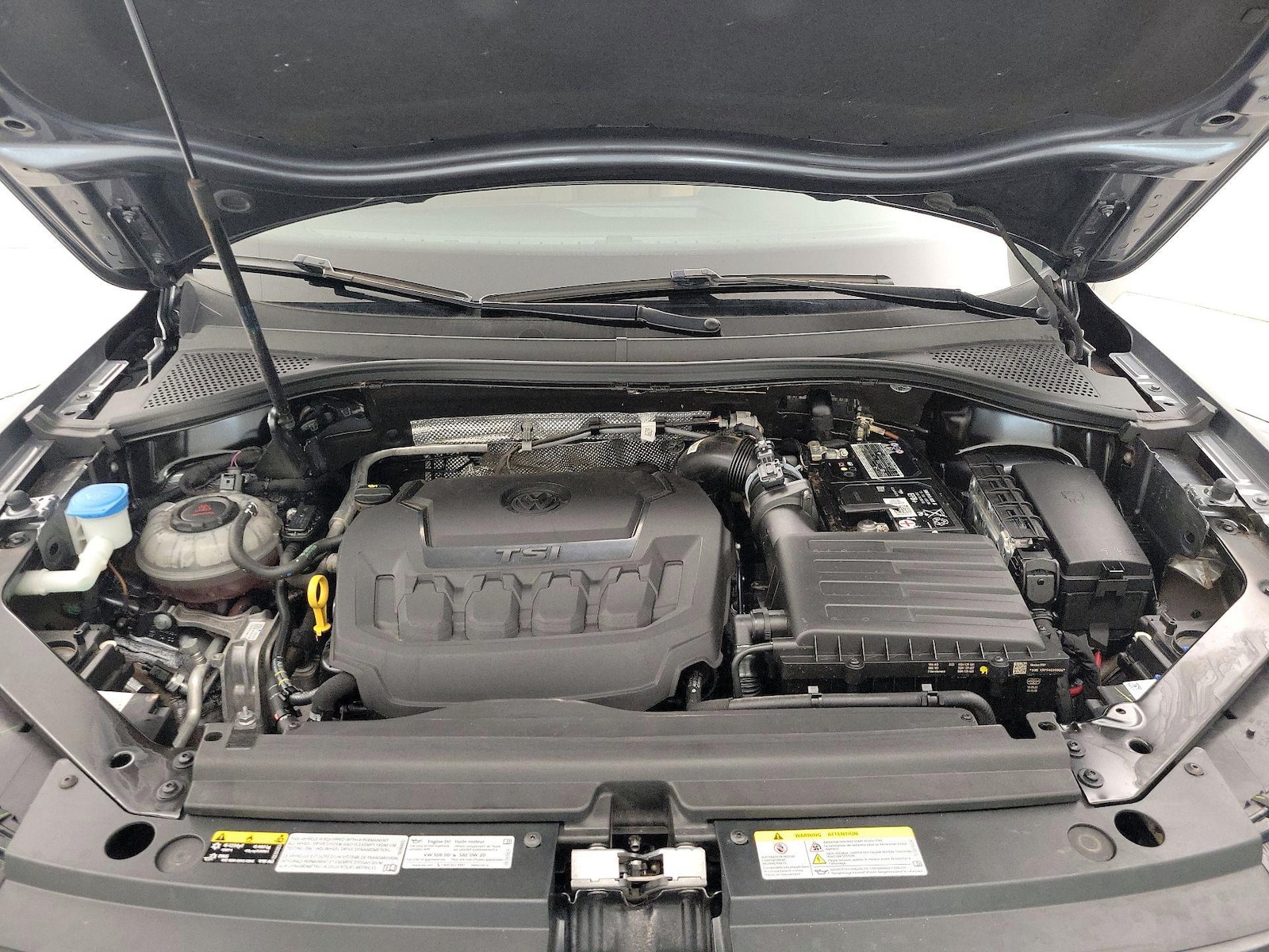 2022 Volkswagen Tiguan SE - Photo 22