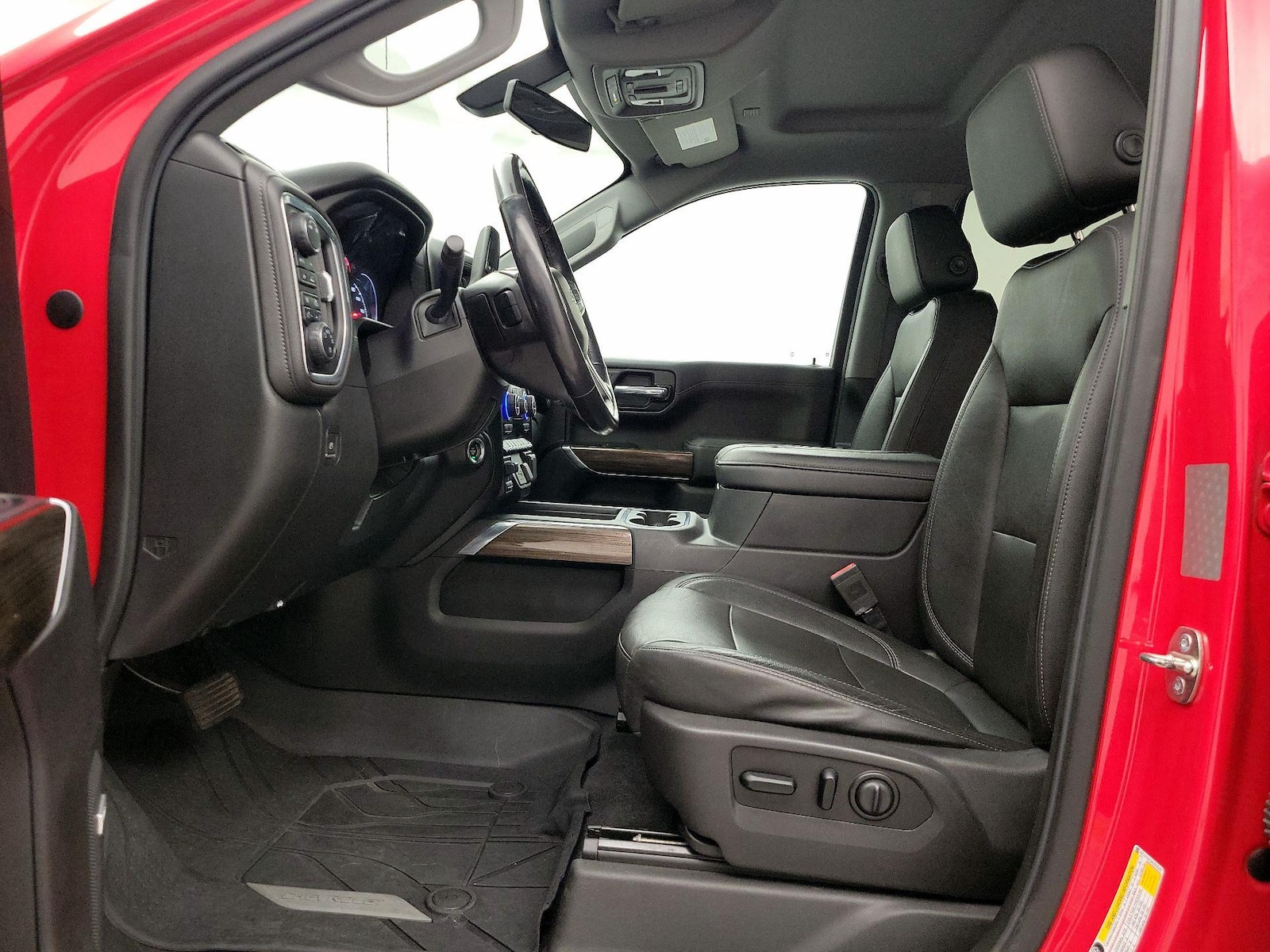 2019 Chevrolet Silverado 1500 RST - Photo 12