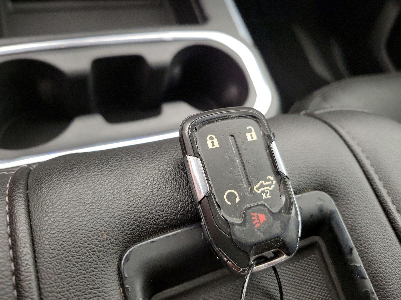 2019 Chevrolet Silverado 1500 RST - Photo 23