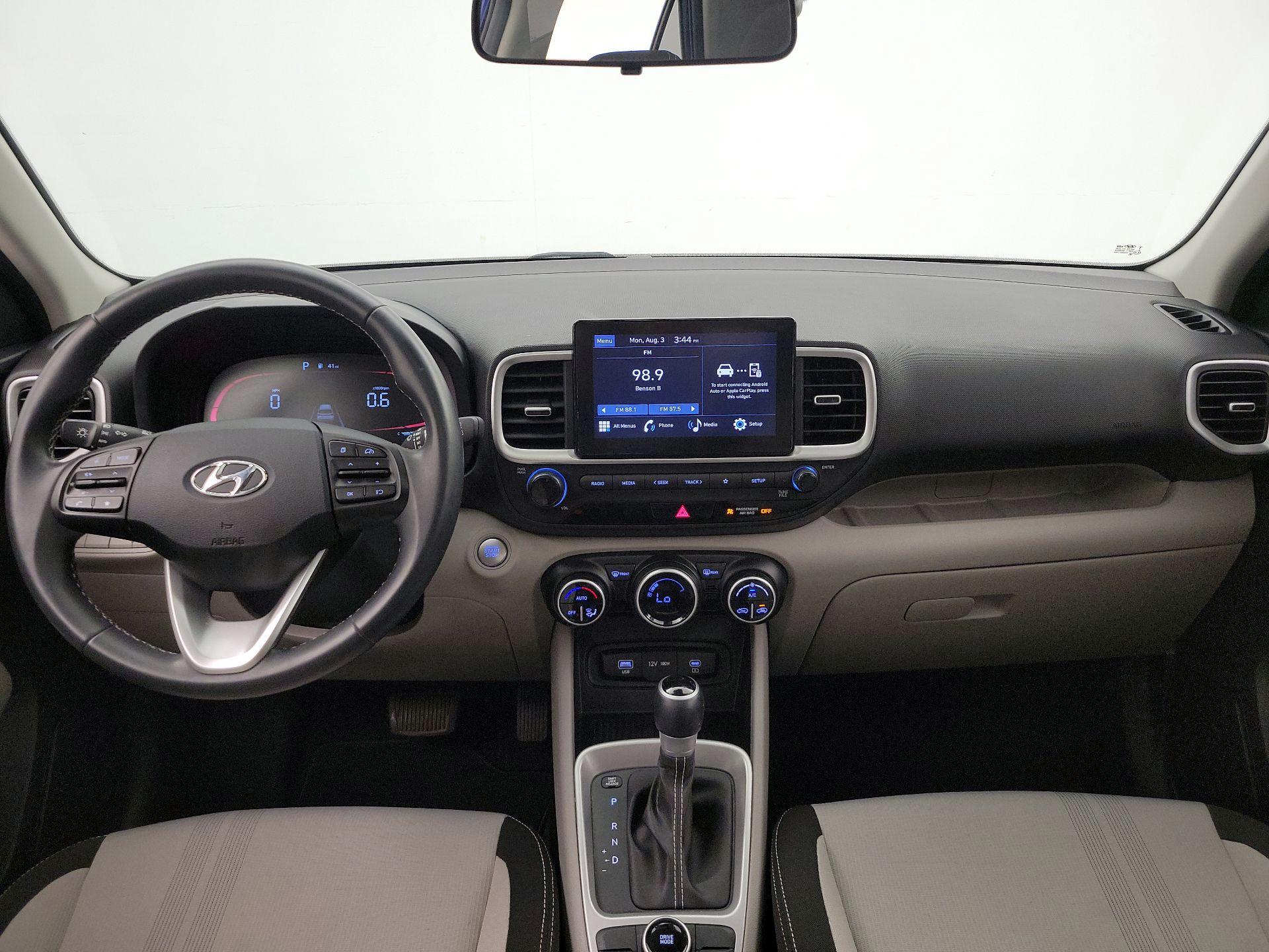 Thumbnail: 2024 Hyundai Venue - 9