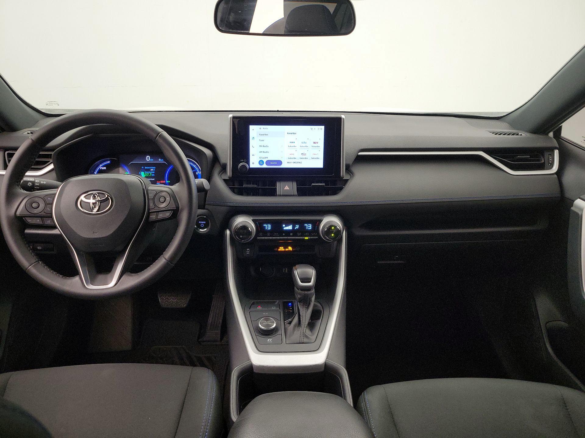 Thumbnail: 2024 Toyota RAV4 - 9