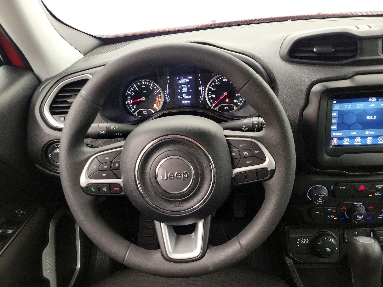 2021 Jeep Renegade Jeepster - Photo 11