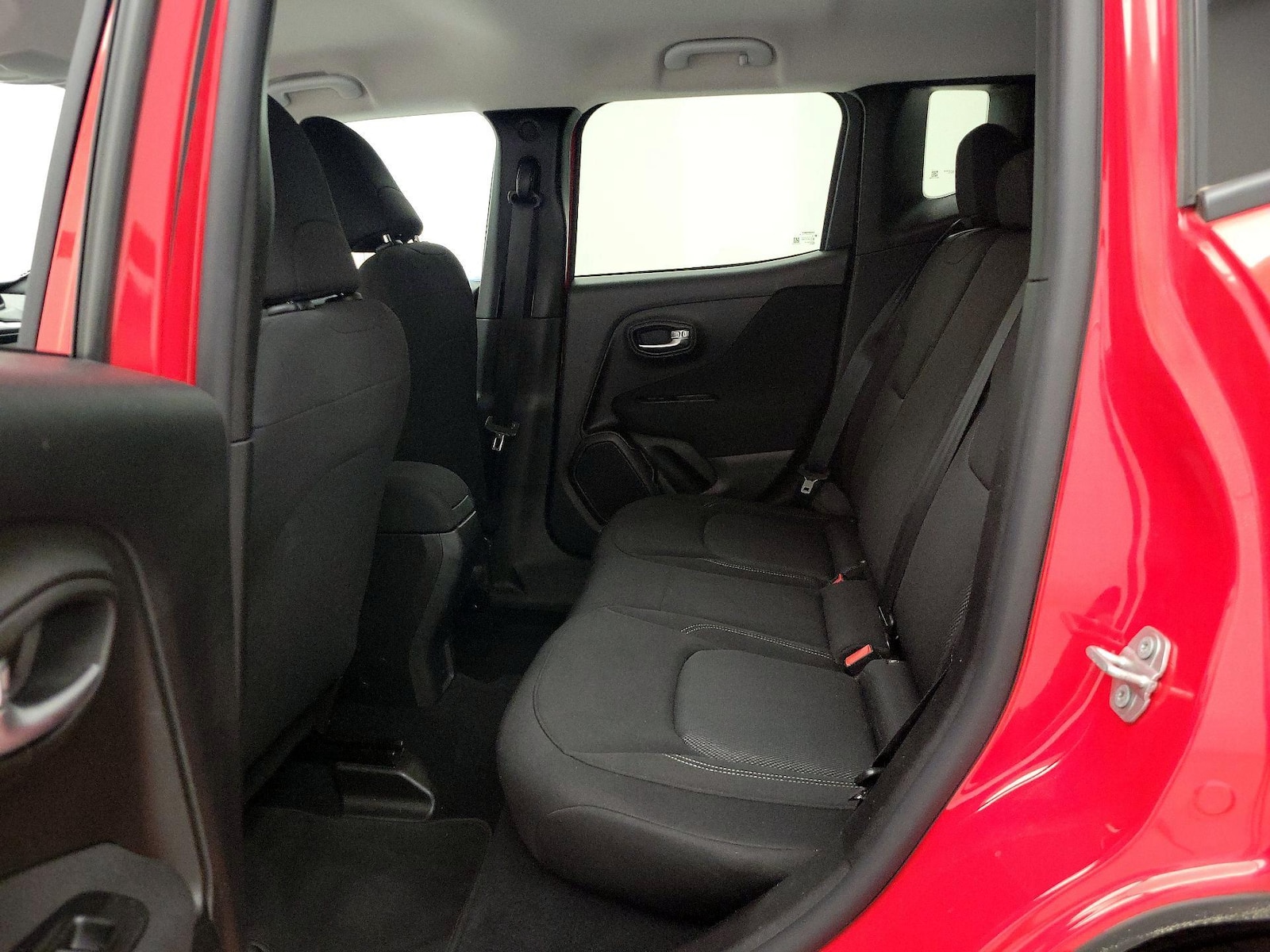 2021 Jeep Renegade Jeepster - Photo 20