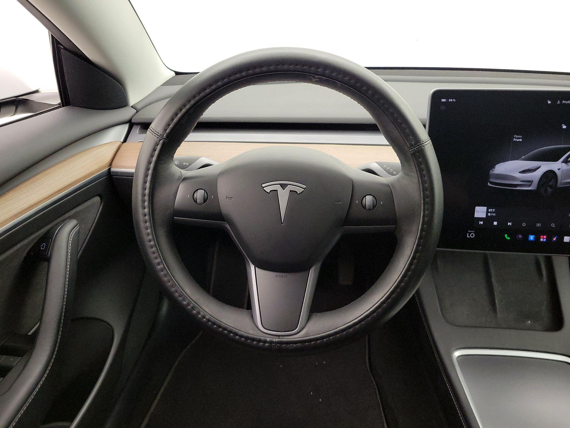 Thumbnail: 2022 Tesla Model 3 - 10
