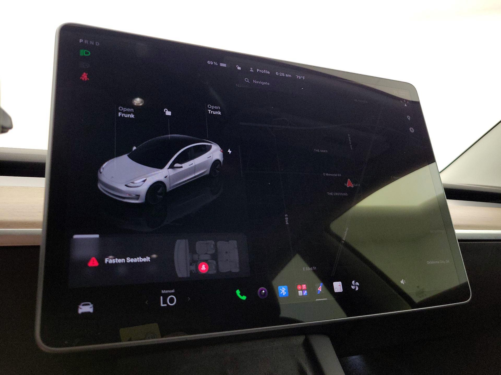 Thumbnail: 2022 Tesla Model 3 - 13
