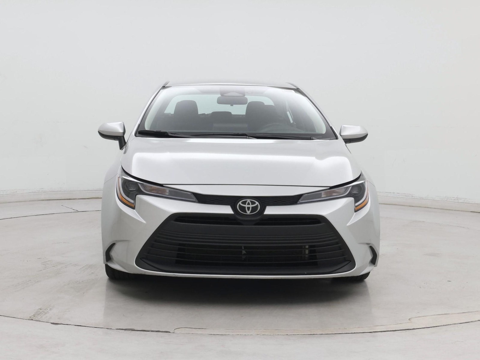 2025 Toyota Corolla LE - Photo 6