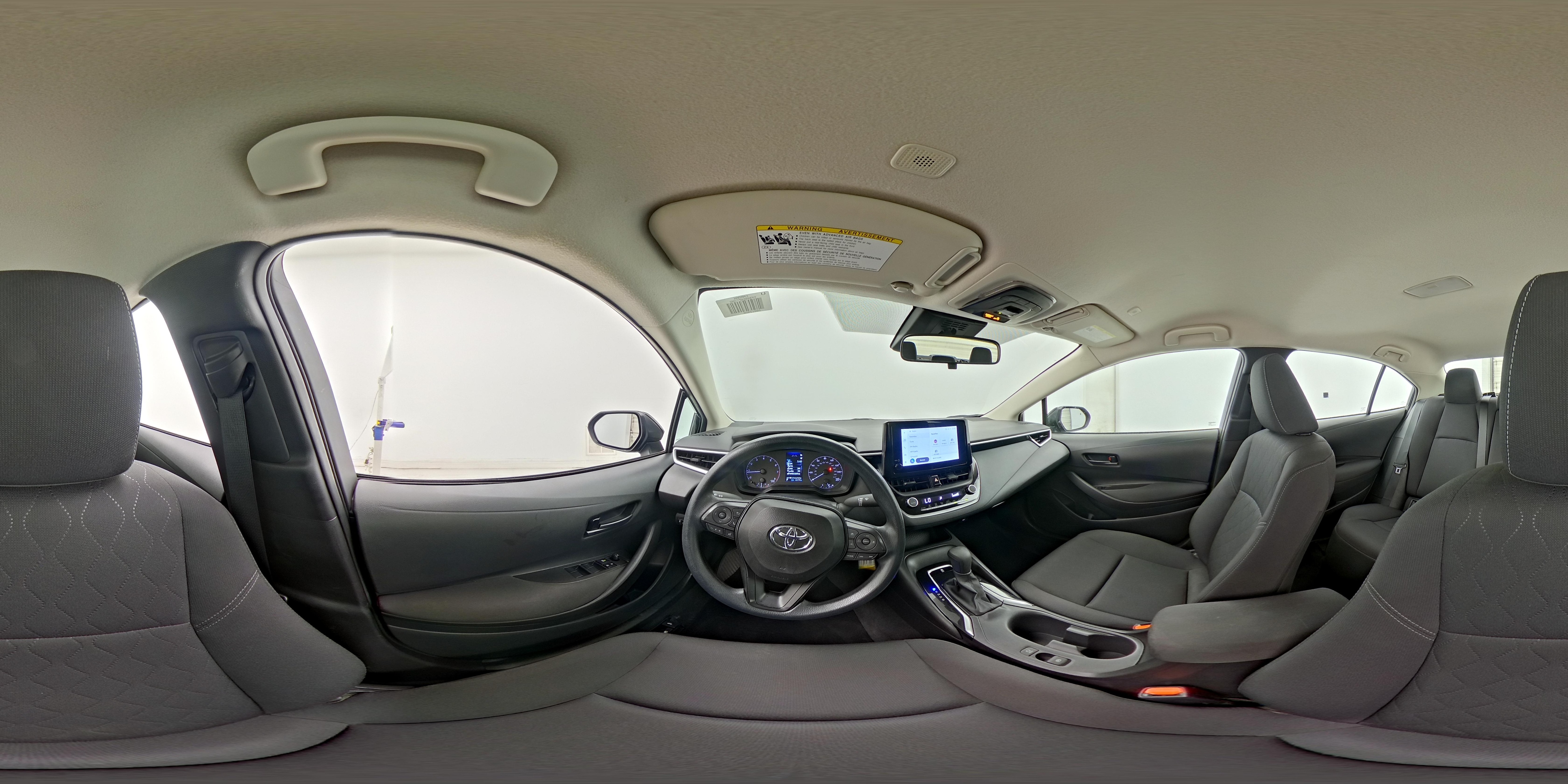 2025 Toyota Corolla LE - Photo 26