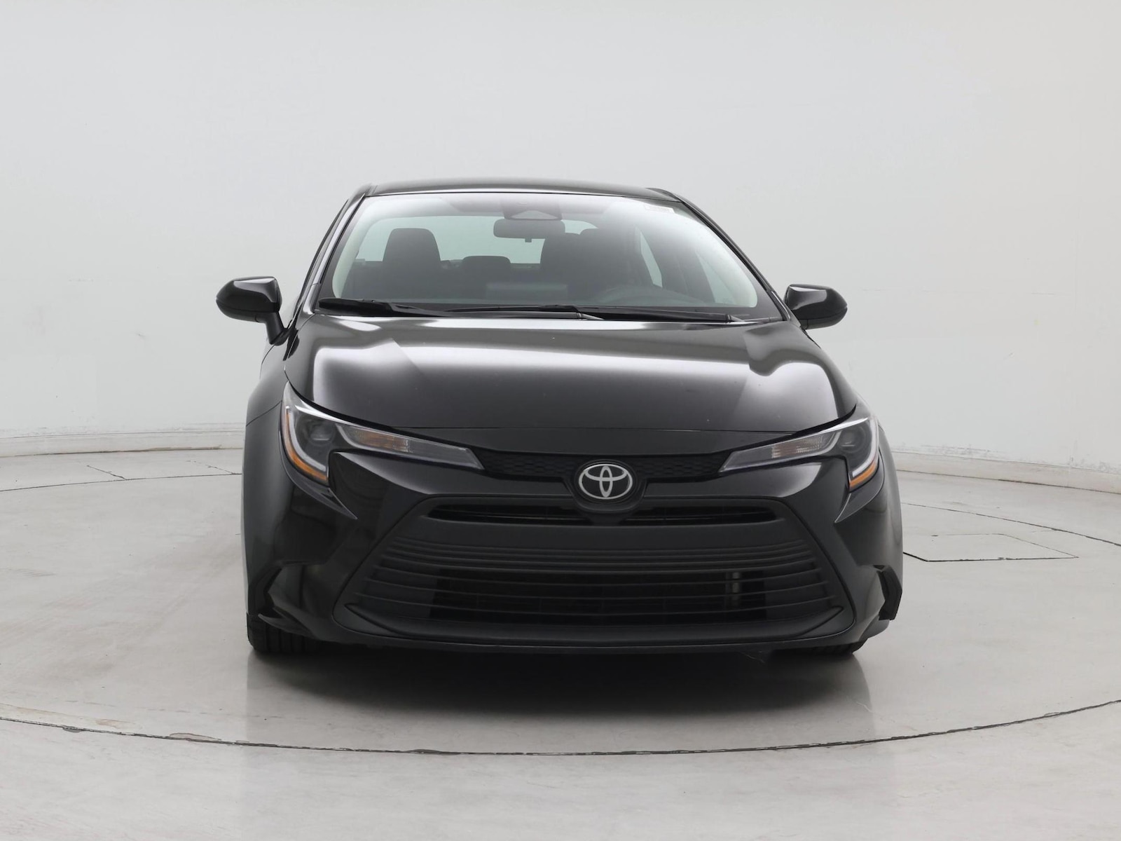 2025 Toyota Corolla LE - Photo 6