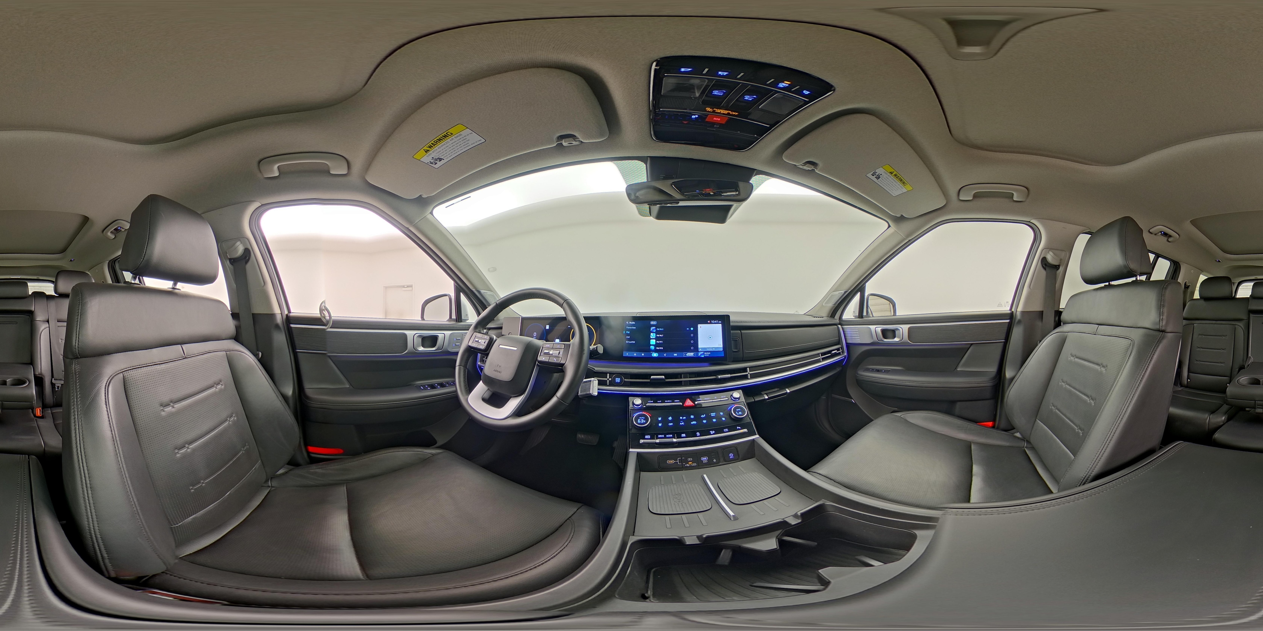 2025 Hyundai Santa Fe Limited - Photo 25