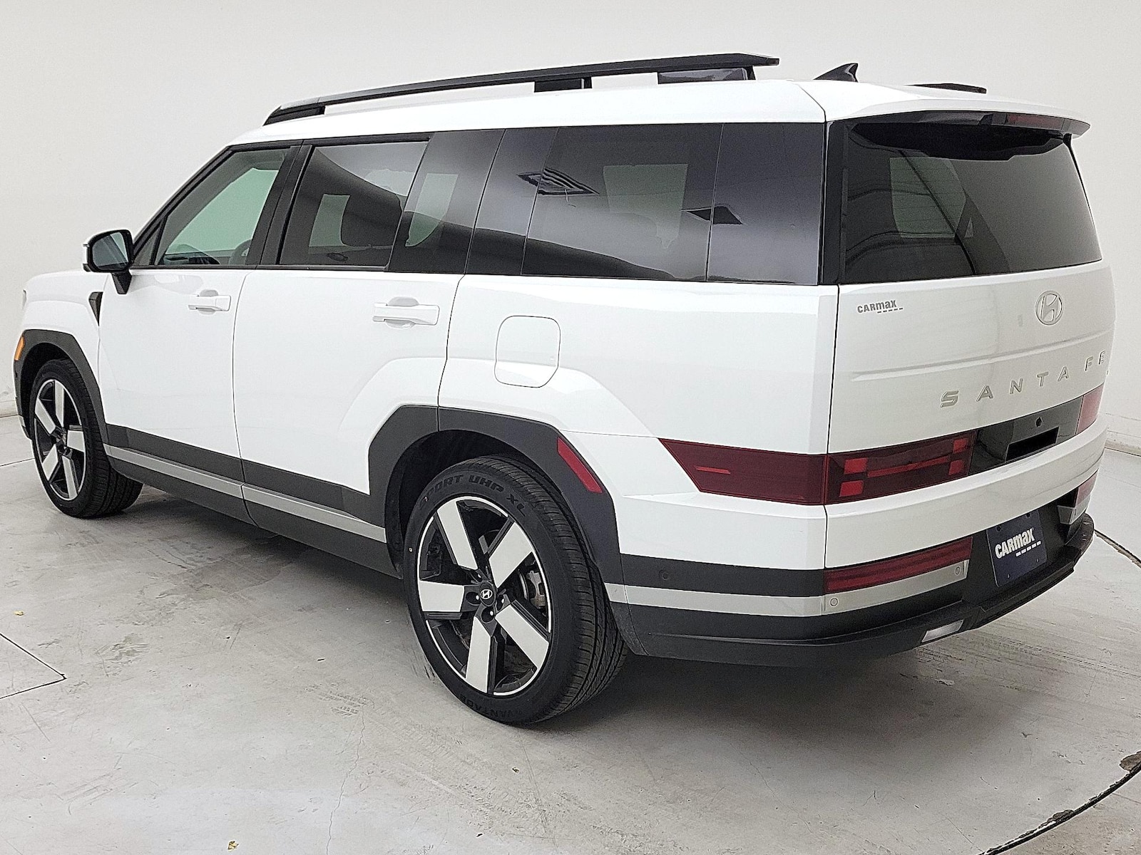 2025 Hyundai Santa Fe Limited - Photo 7