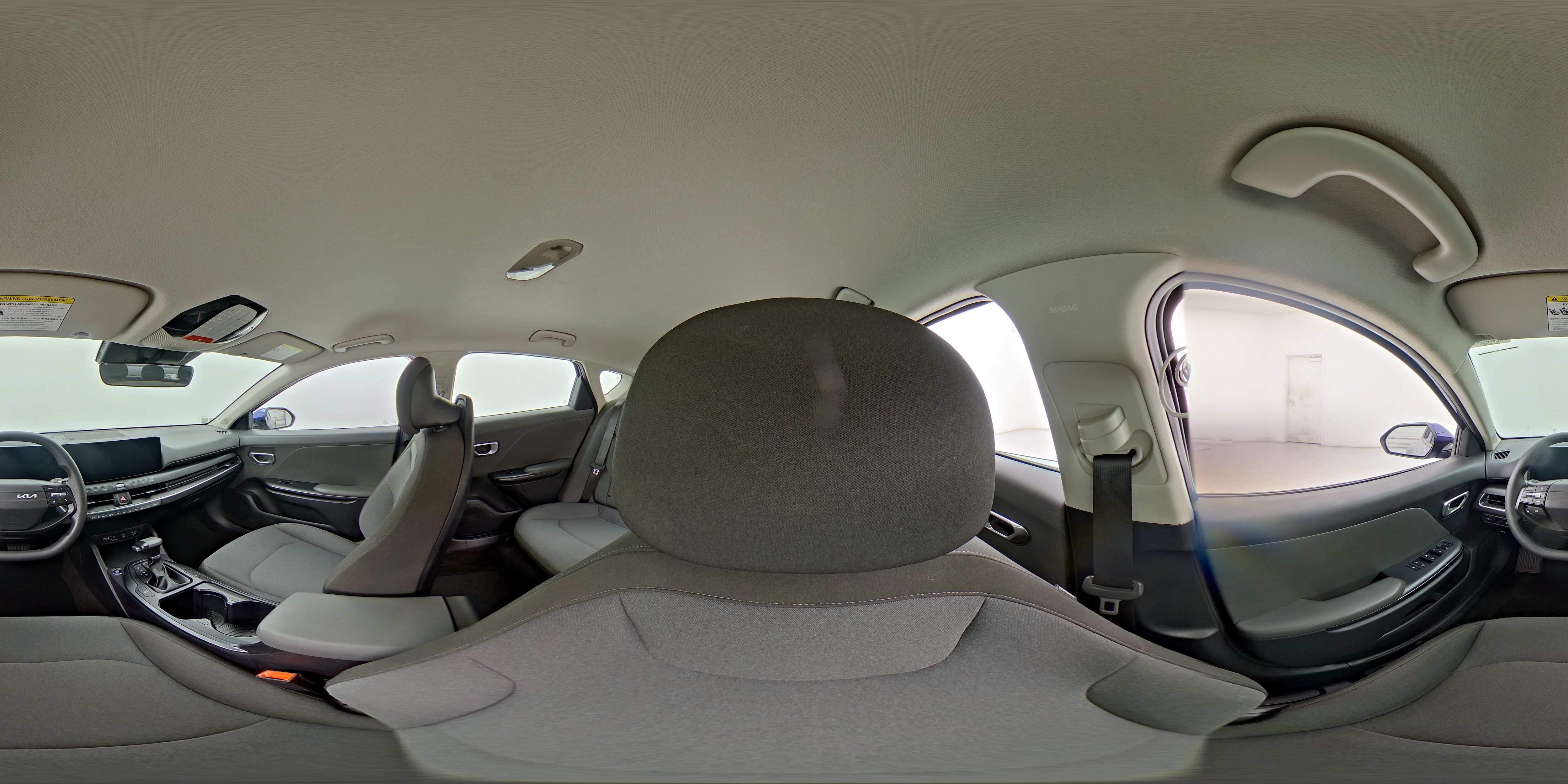 2025 Kia K4 LXS - Photo 26