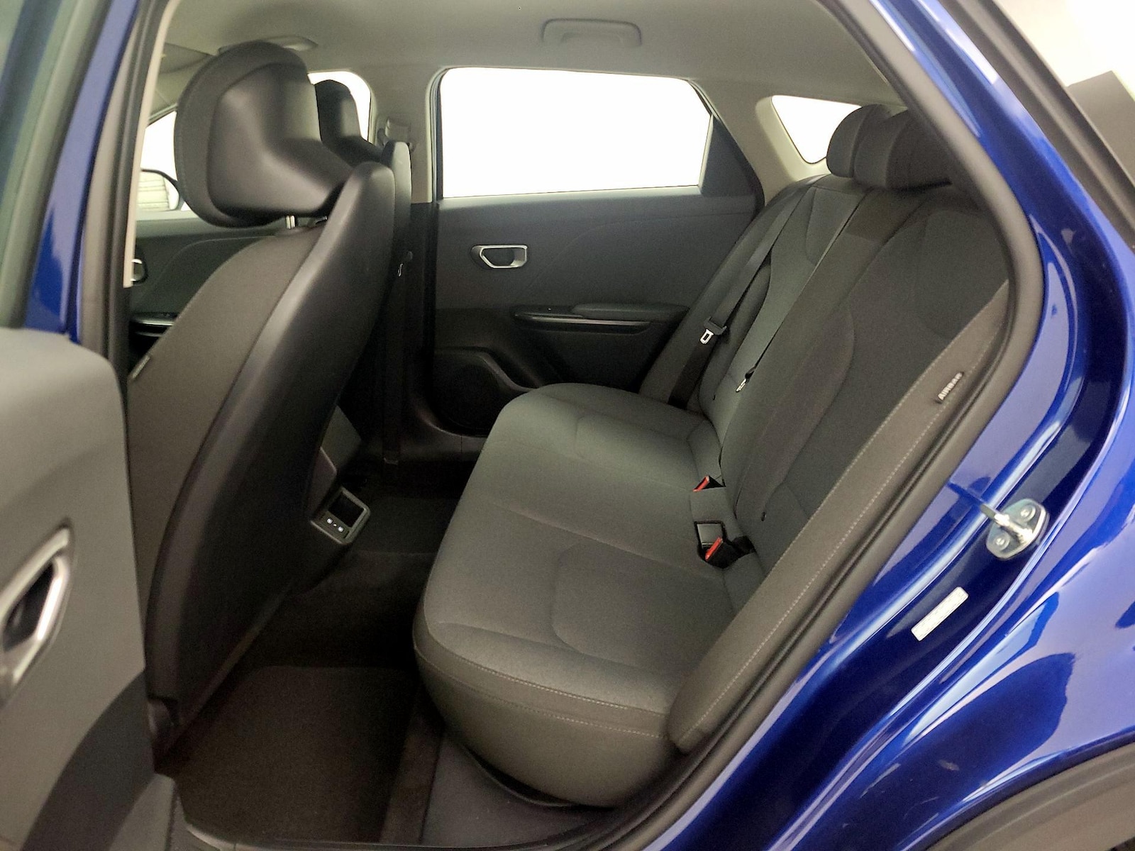 2025 Kia K4 LXS - Photo 20