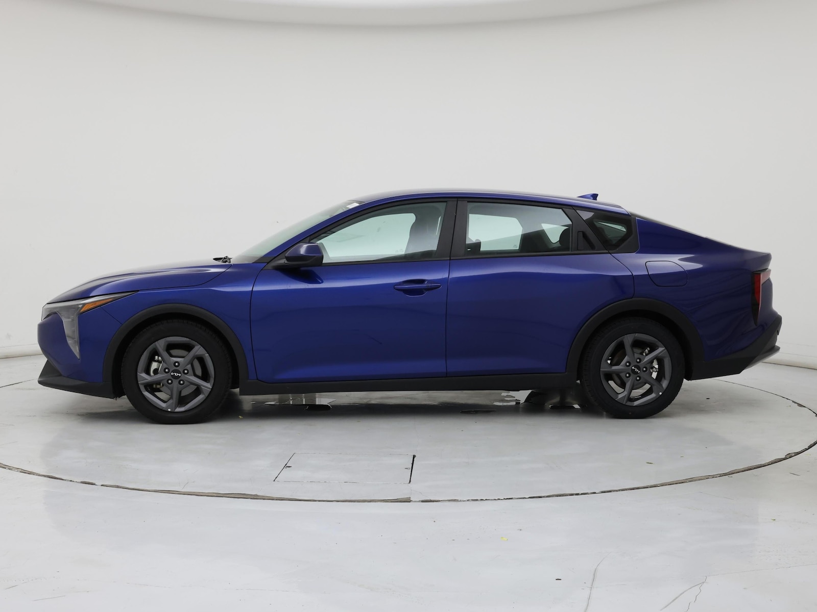 2025 Kia K4 LXS - Photo 4