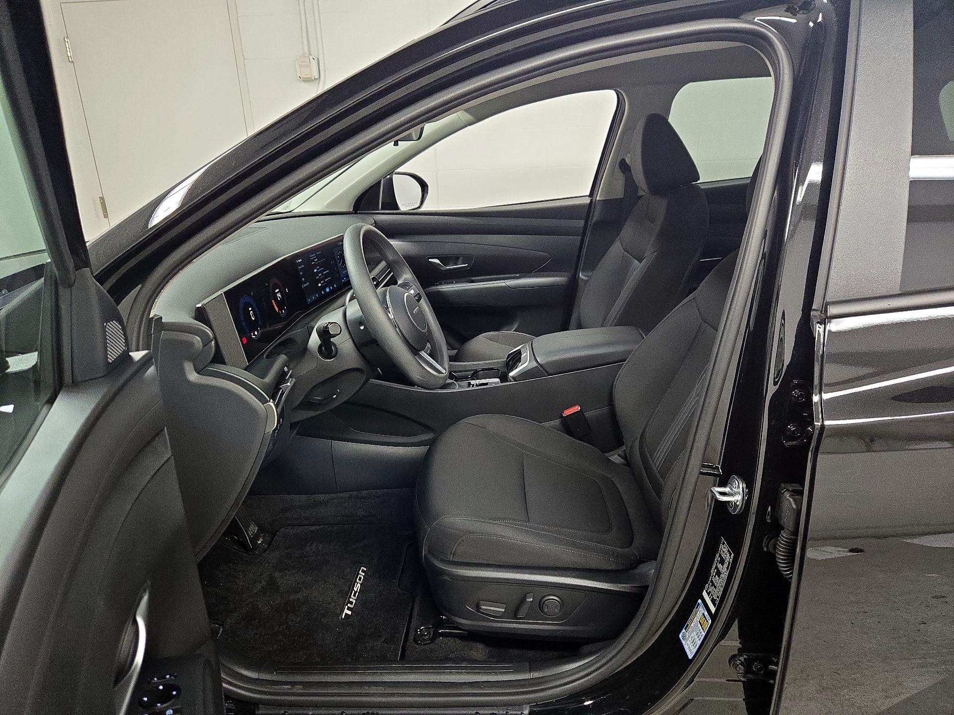 Thumbnail: 2025 Hyundai Tucson - 11