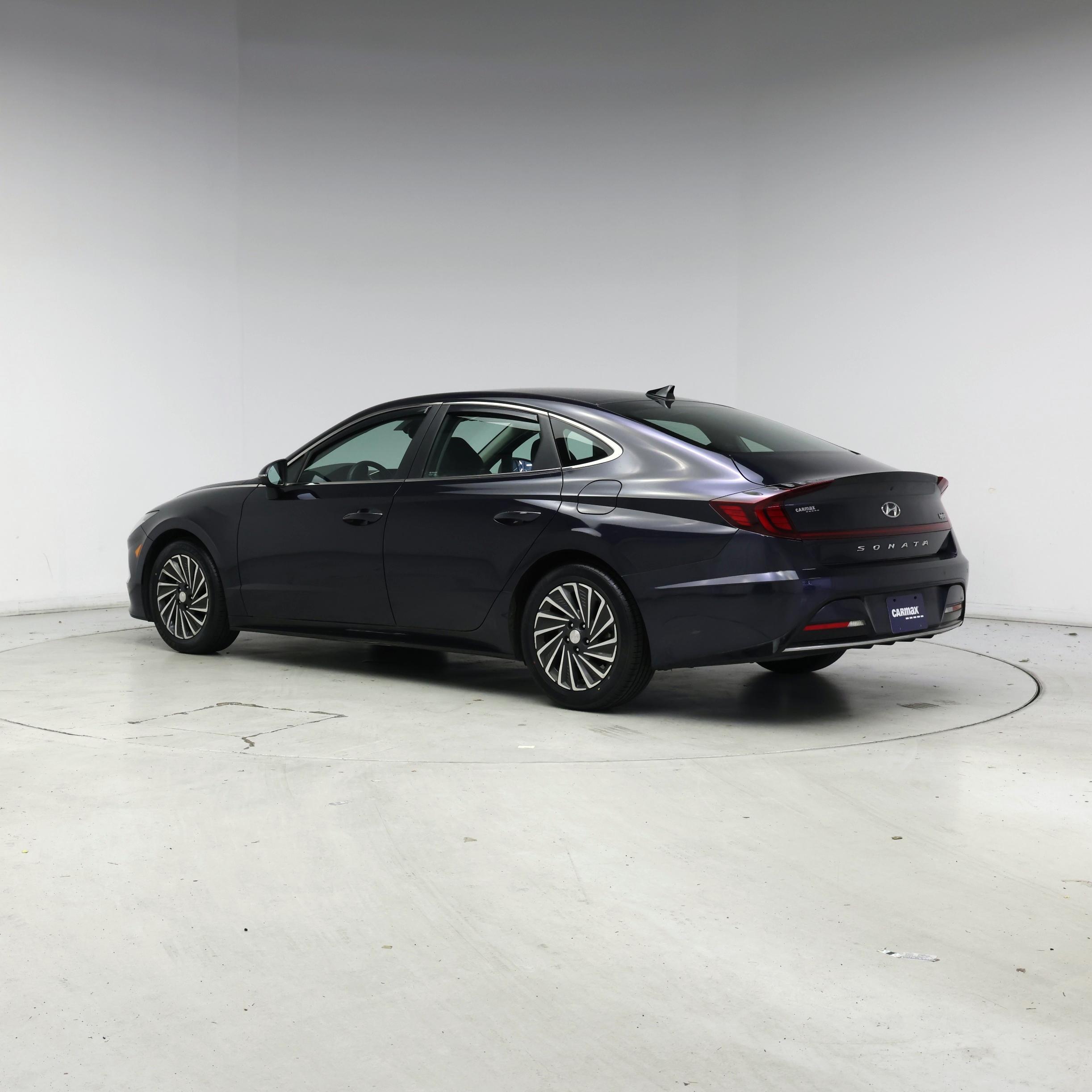 Thumbnail: 2022 Hyundai Sonata - 2