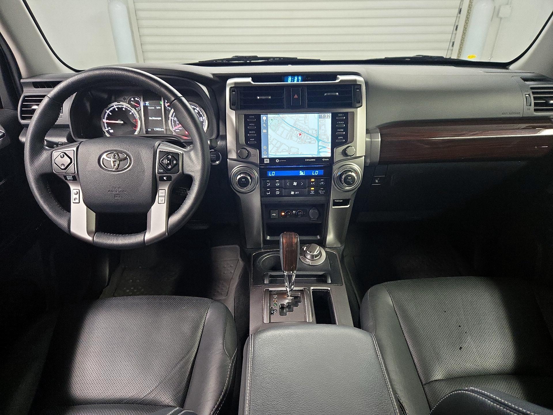 Thumbnail: 2022 Toyota 4Runner - 9