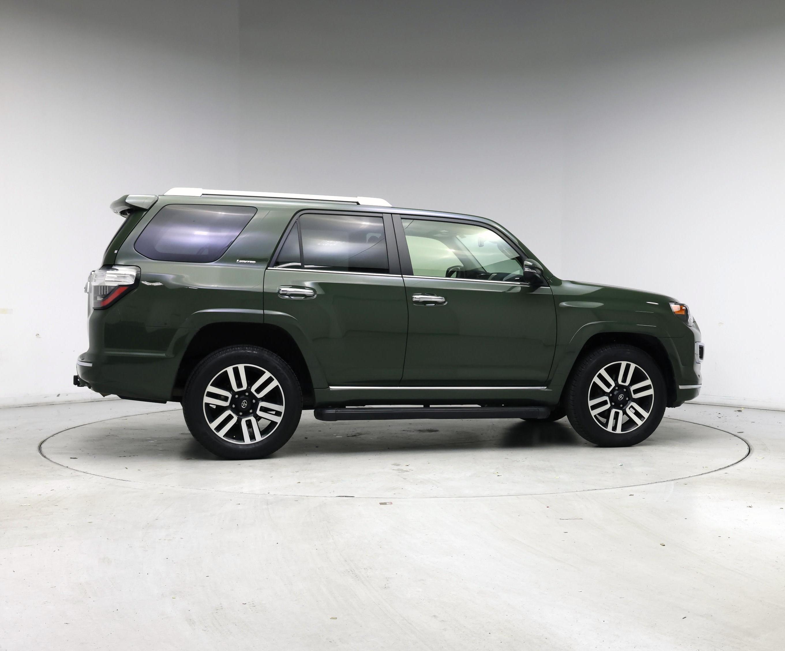 Thumbnail: 2022 Toyota 4Runner - 7