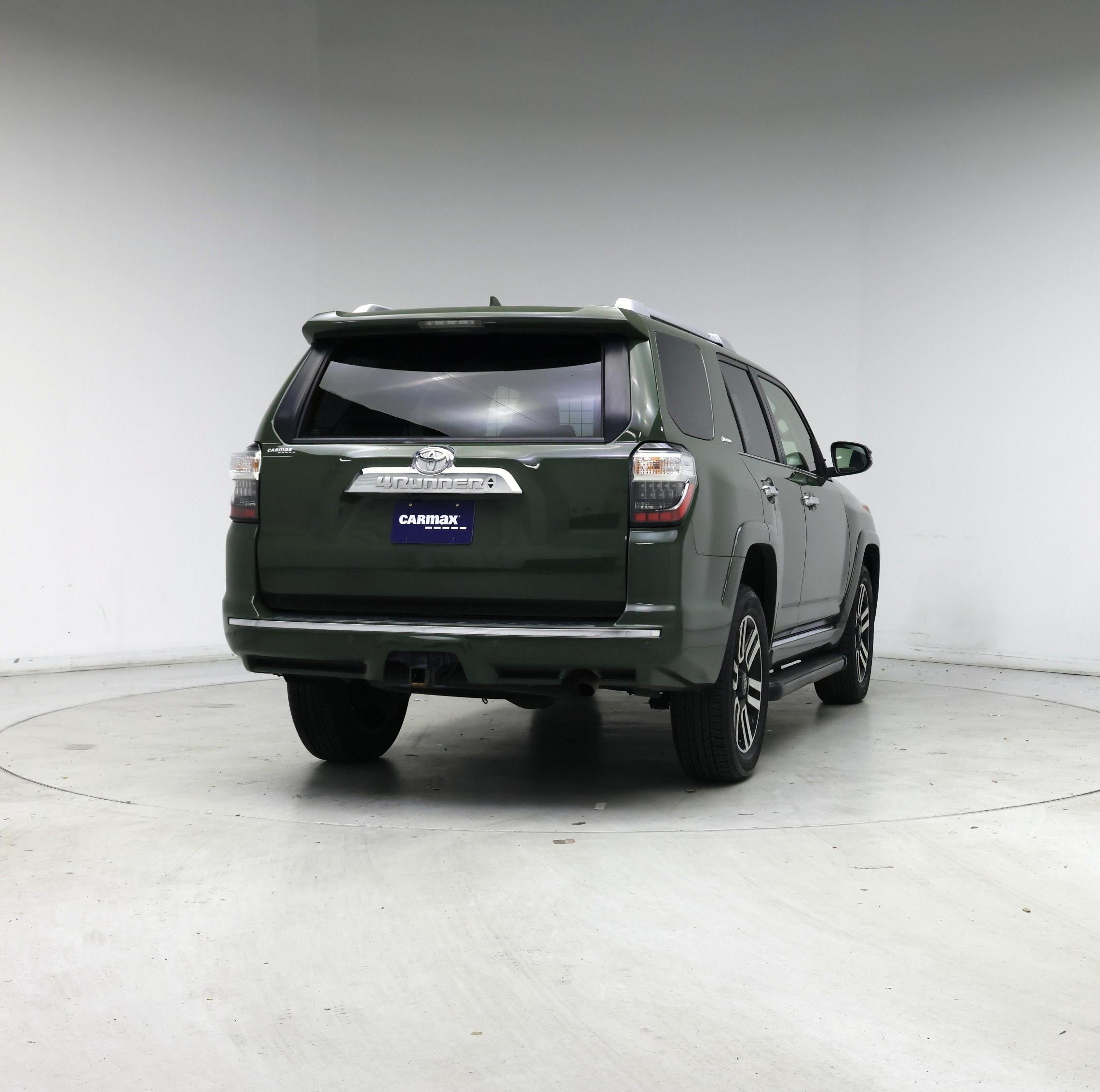 Thumbnail: 2022 Toyota 4Runner - 8