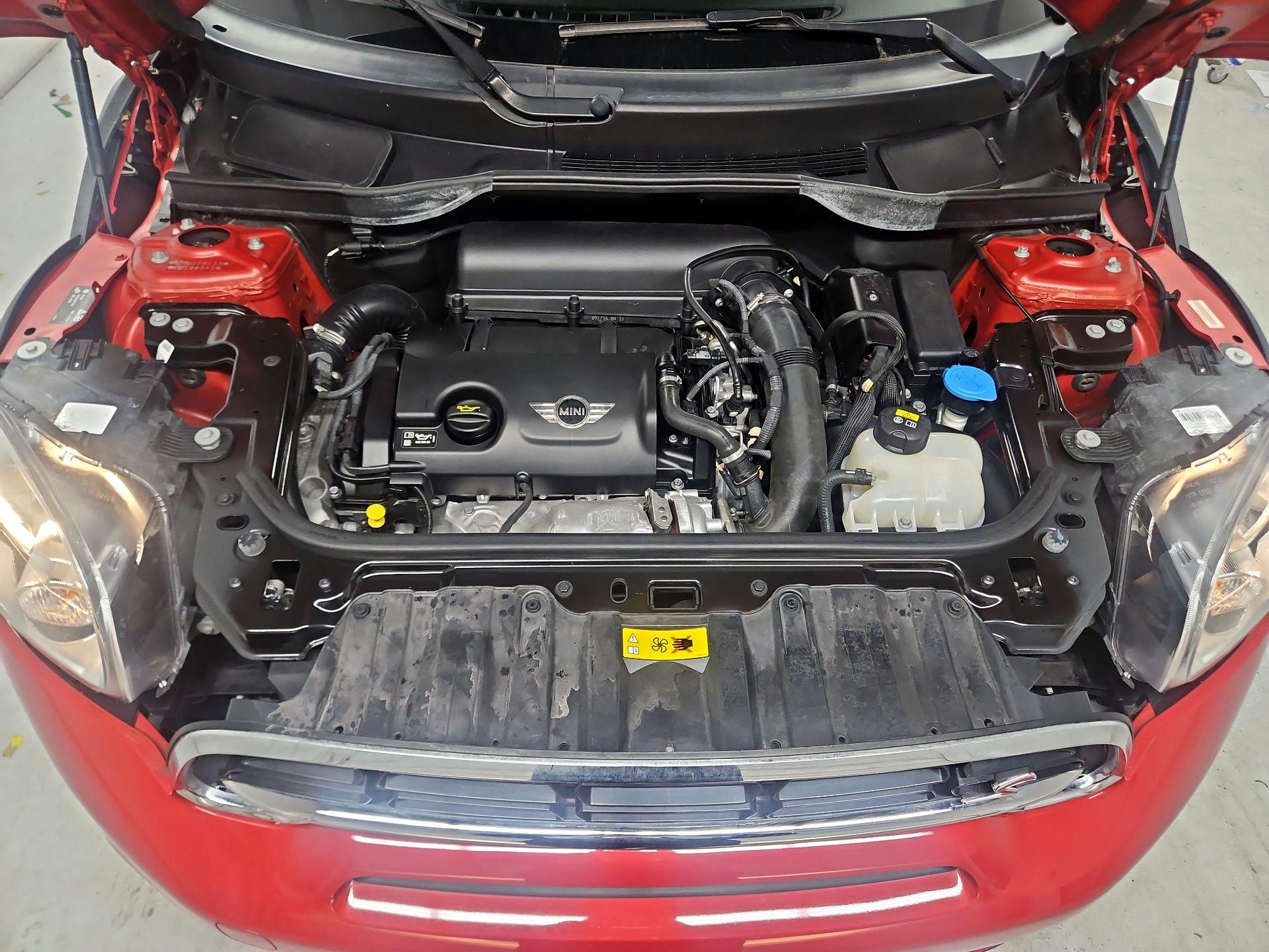 Thumbnail: 2016 MINI Cooper Countryman - 19