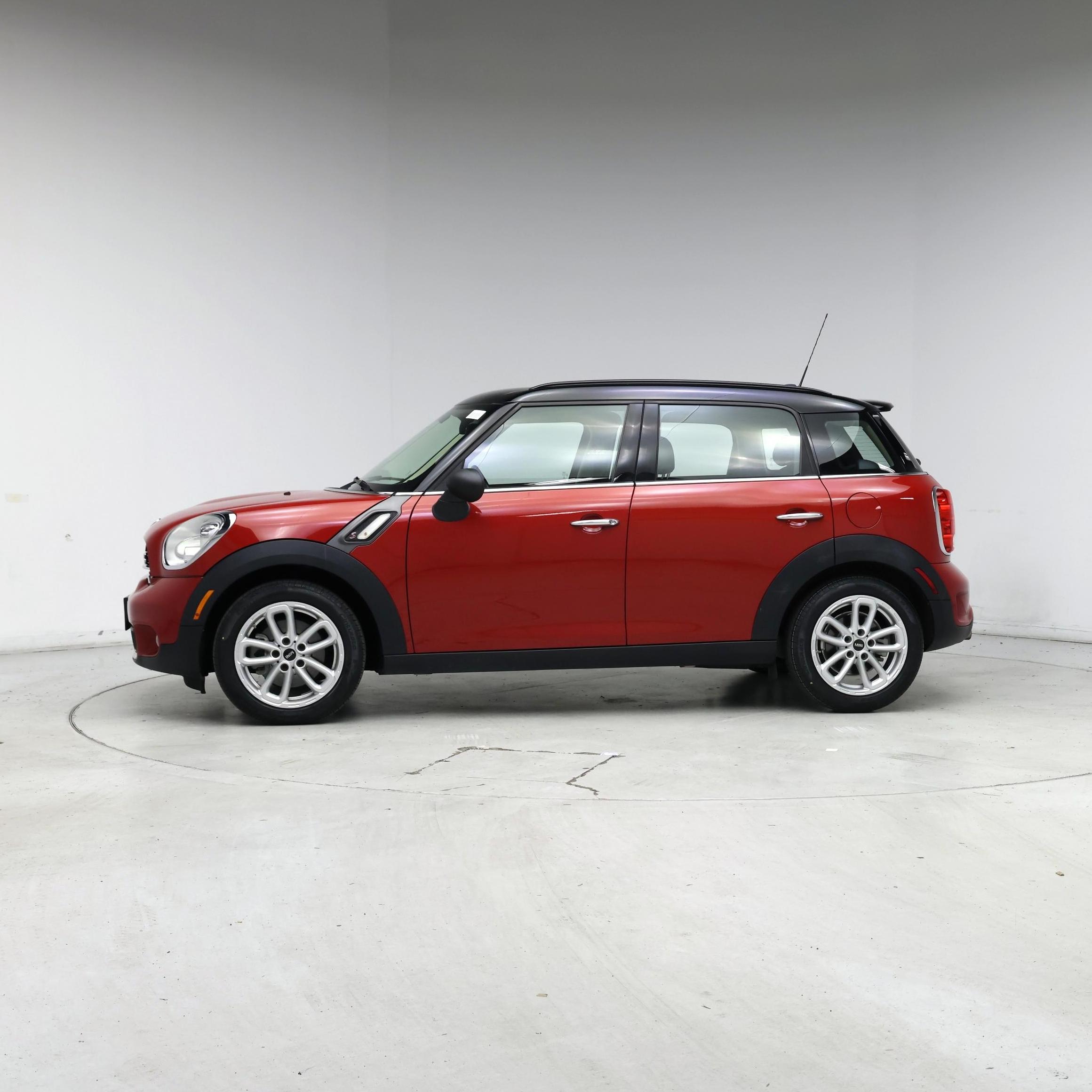 Thumbnail: 2016 MINI Cooper Countryman - 3