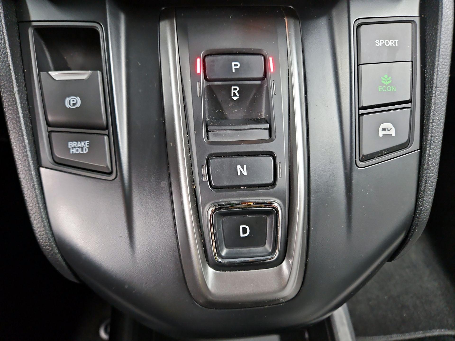 Thumbnail: 2022 Honda CR-V - 17