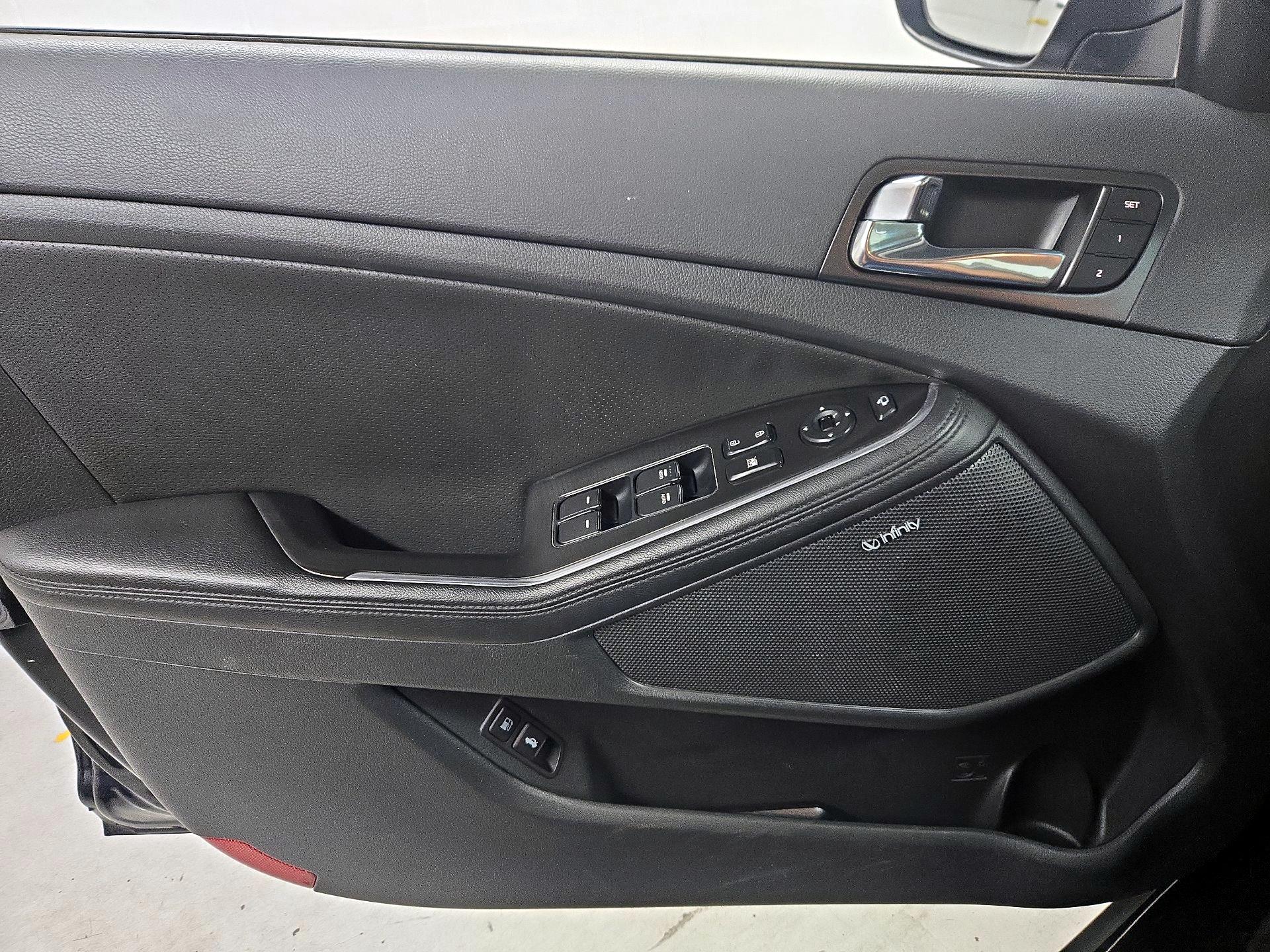 Thumbnail: 2014 Kia Optima - 12