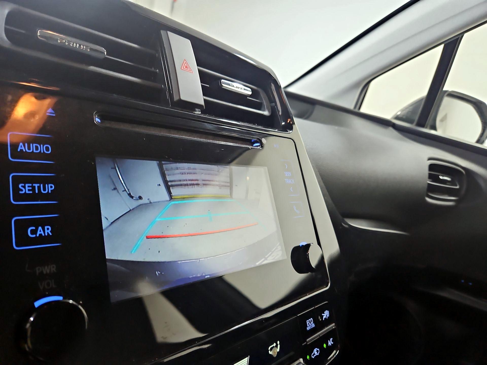 Thumbnail: 2016 Toyota Prius - 14