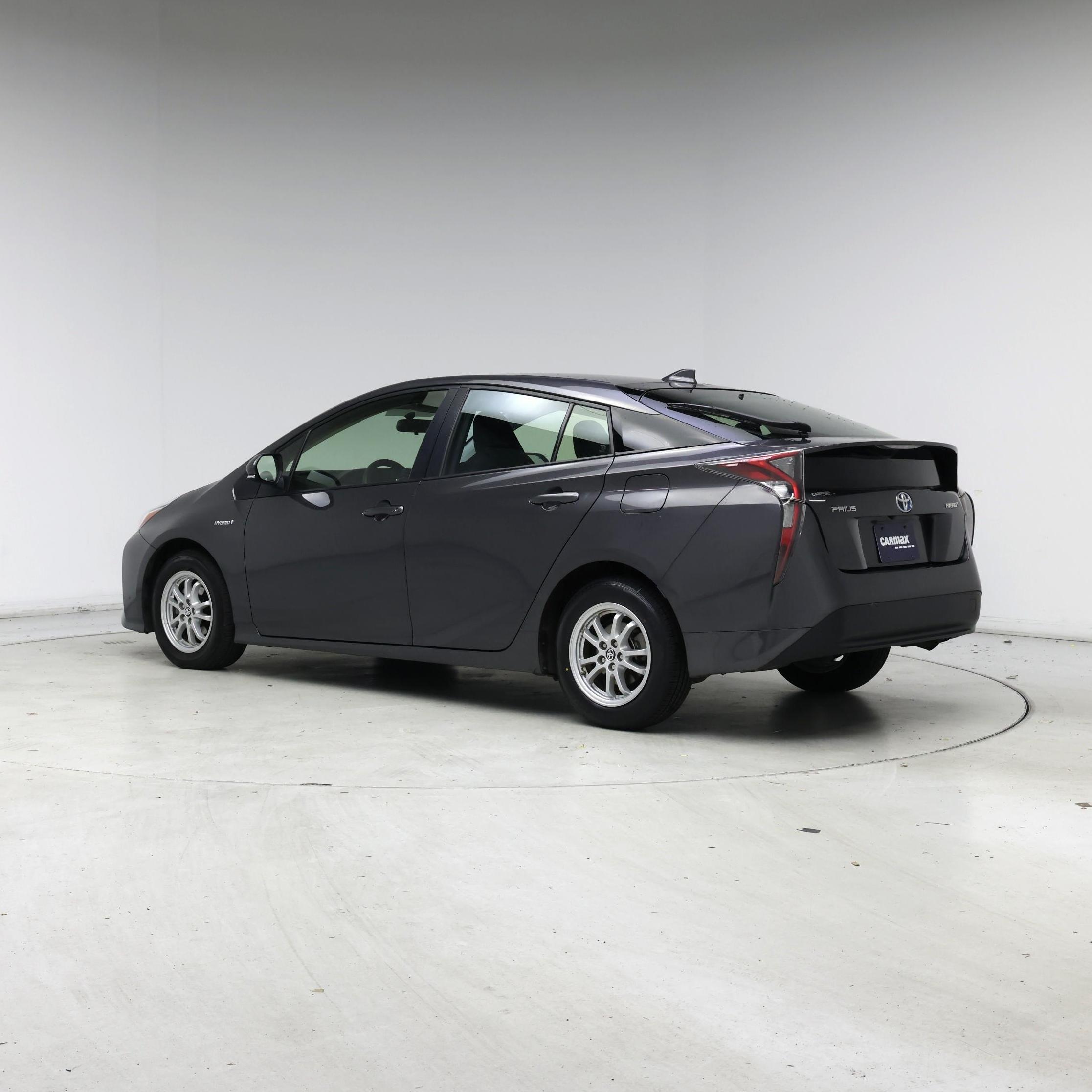 Thumbnail: 2016 Toyota Prius - 2
