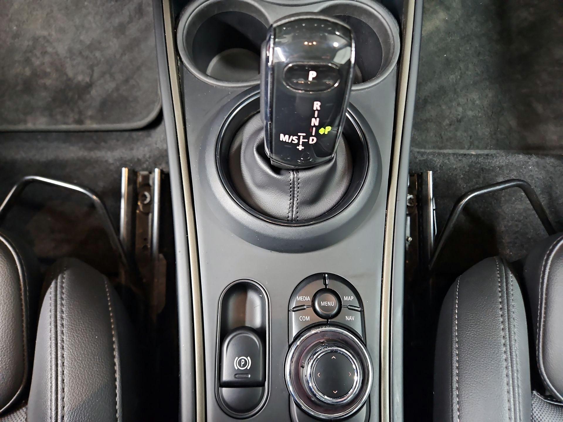 Thumbnail: 2022 MINI Cooper Countryman - 18