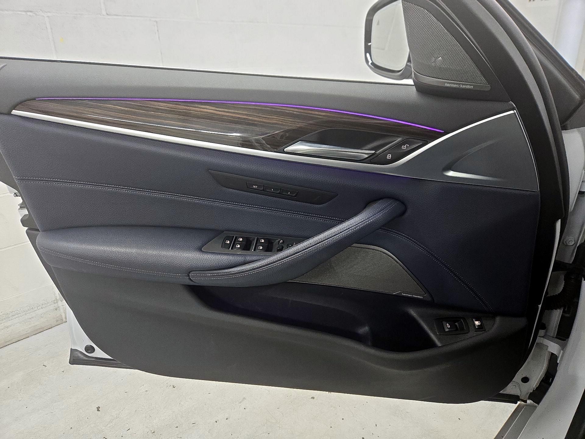 Thumbnail: 2019 BMW 5 Series - 12