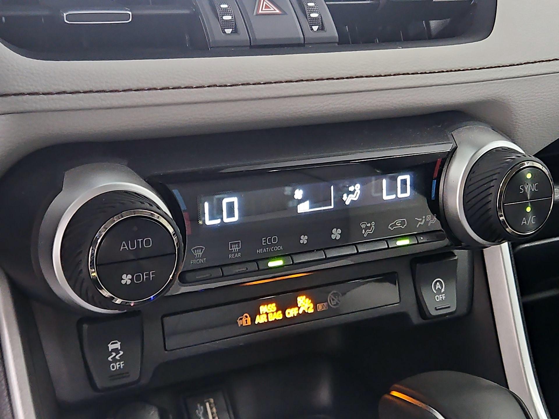 Thumbnail: 2023 Toyota RAV4 - 16