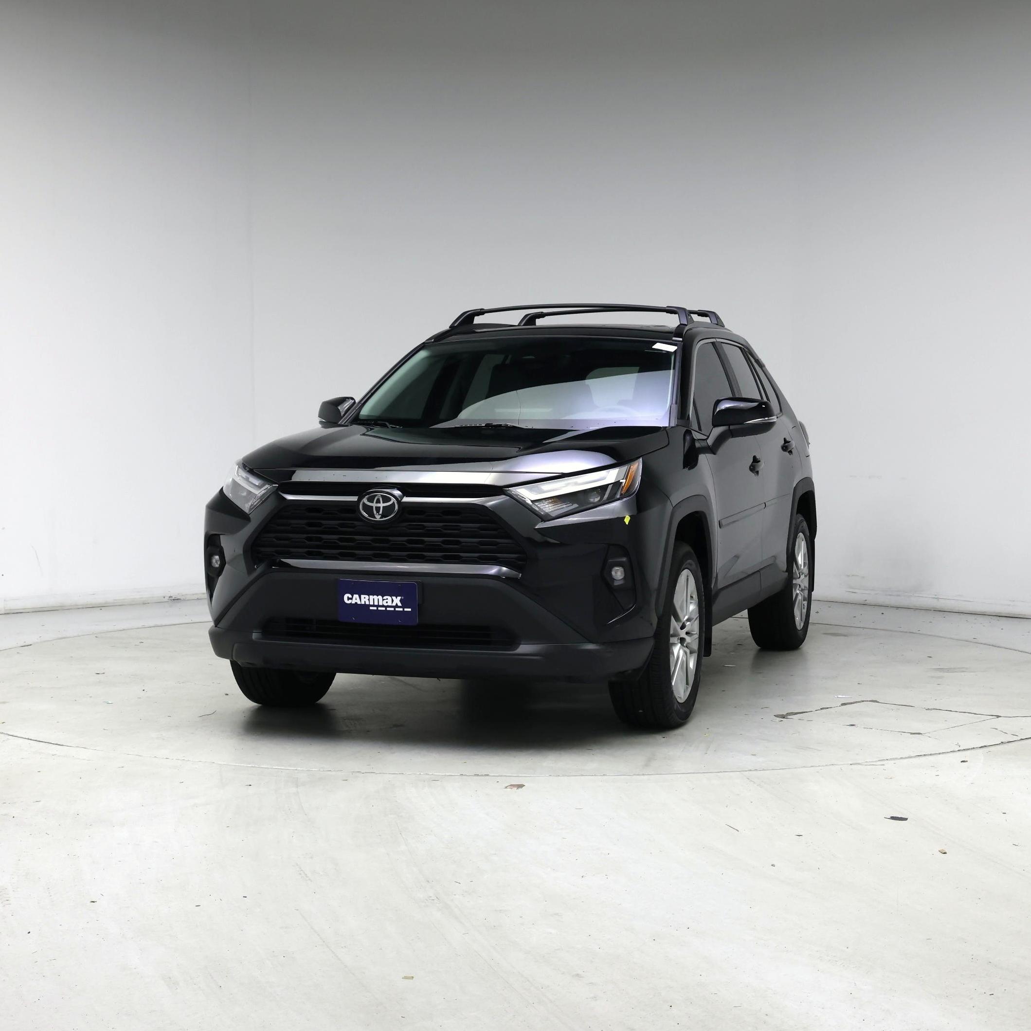 Thumbnail: 2023 Toyota RAV4 - 4