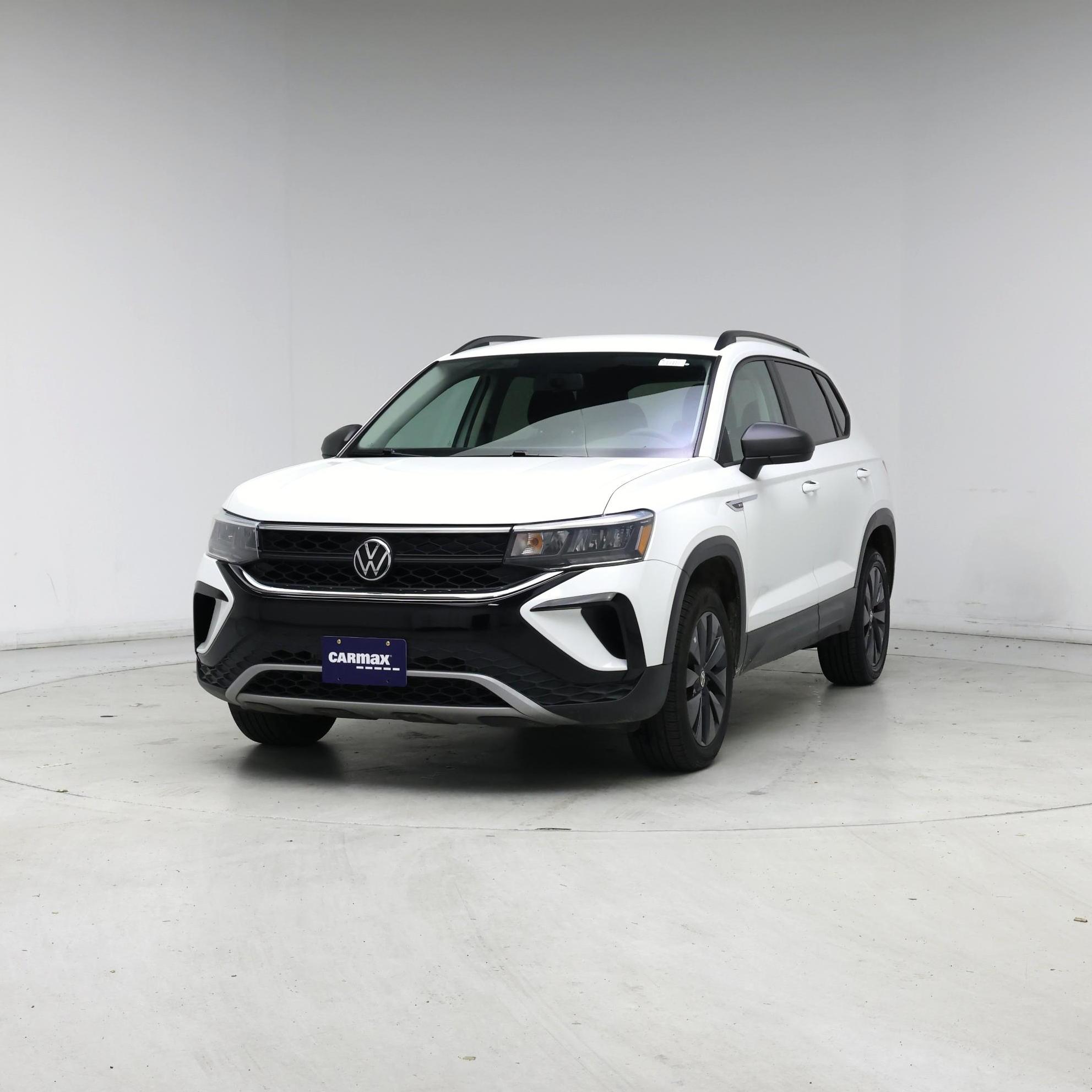 Thumbnail: 2022 Volkswagen Taos - 4