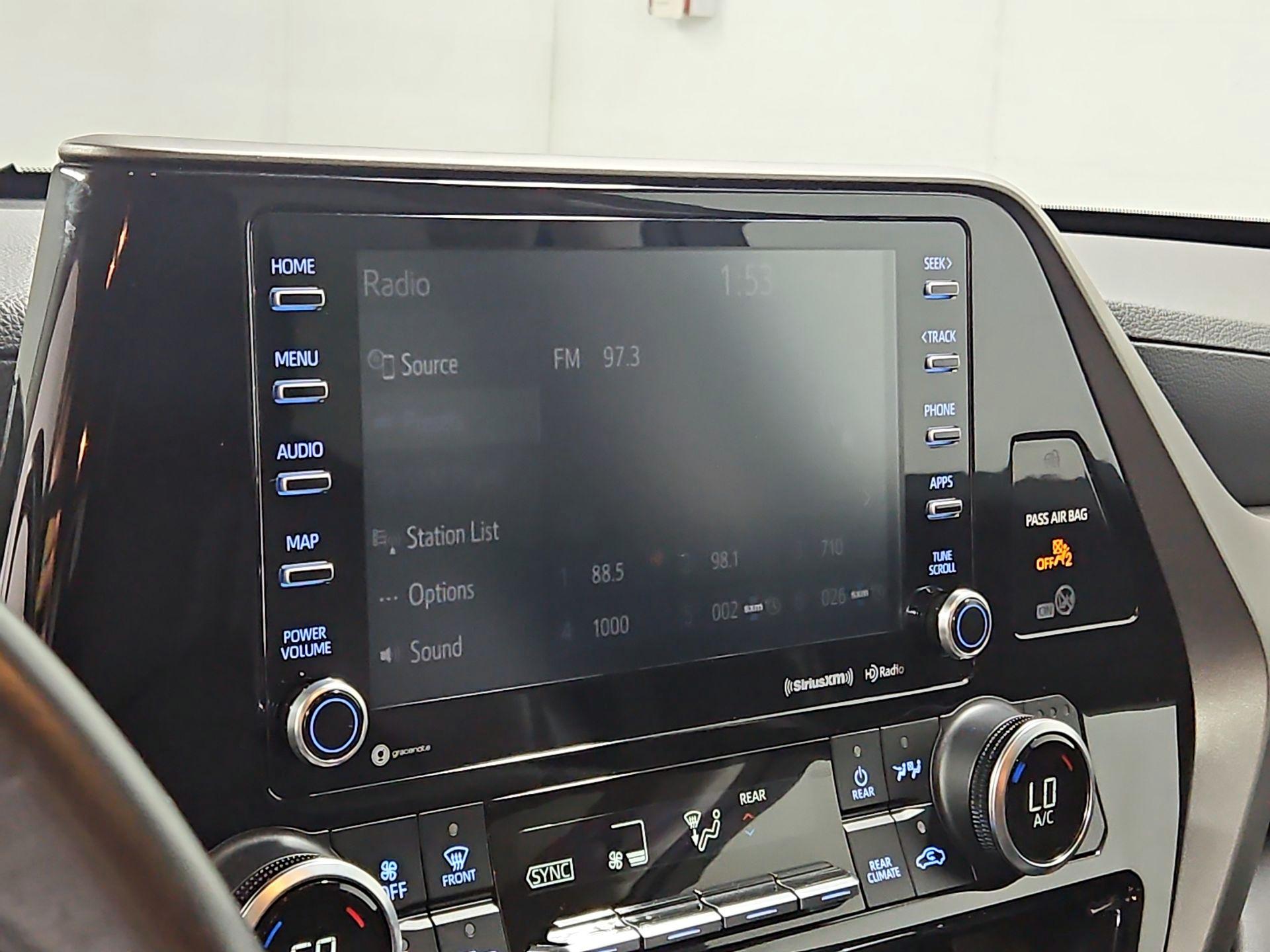 Thumbnail: 2022 Toyota Highlander - 15