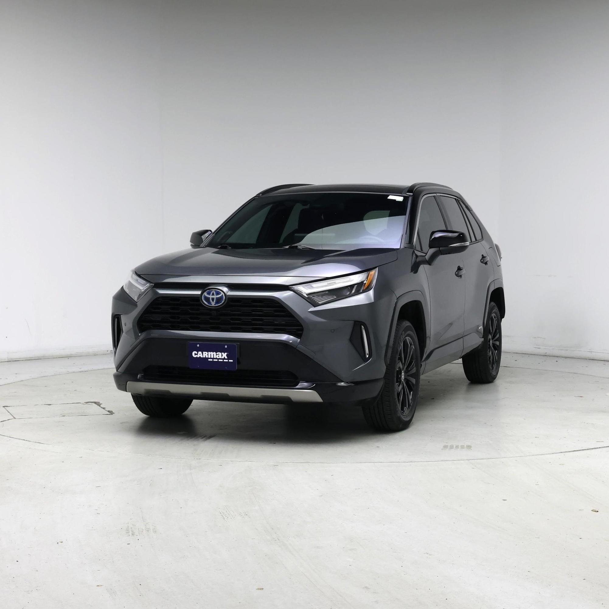 Thumbnail: 2024 Toyota RAV4 - 4