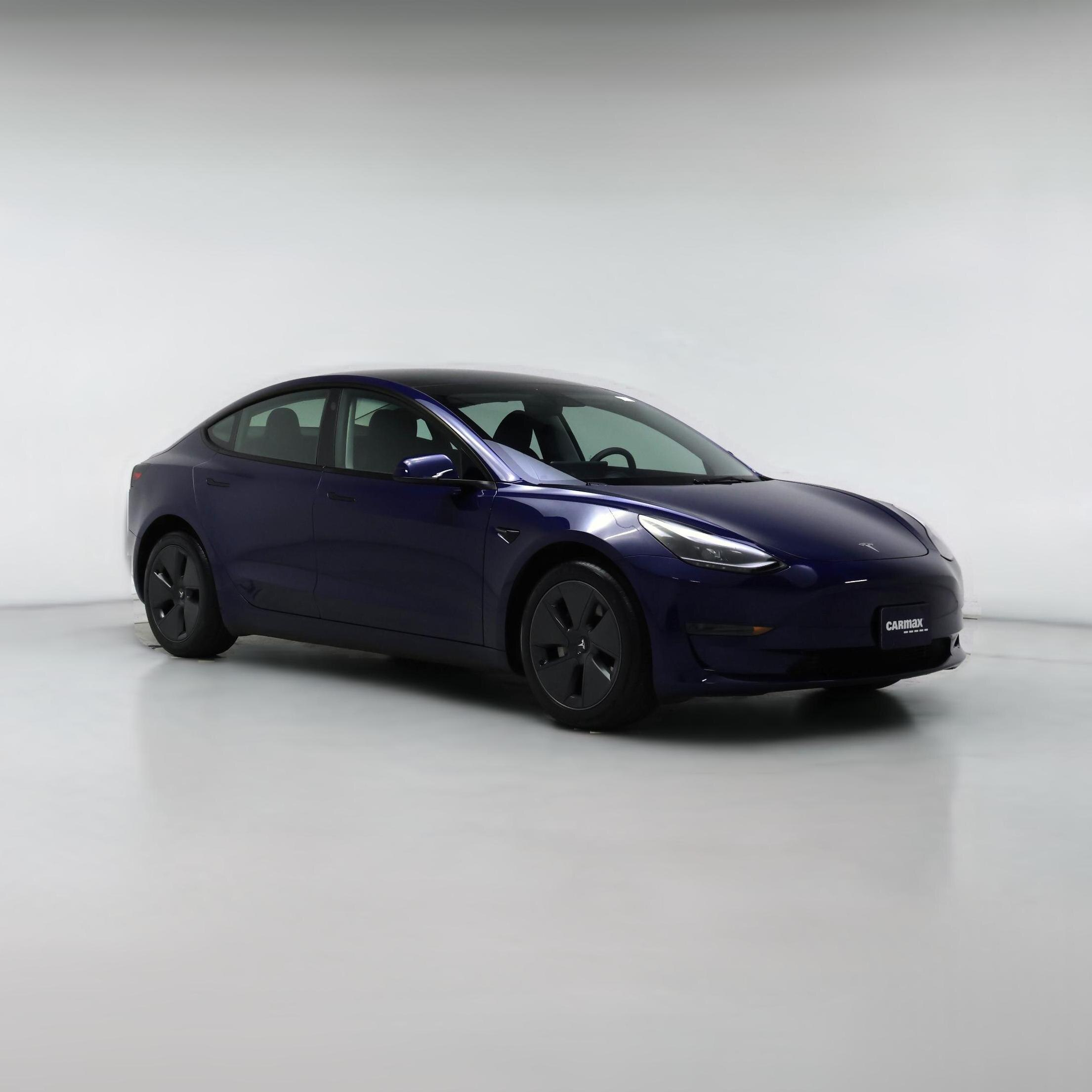 Thumbnail: 2023 Tesla Model 3 - 1