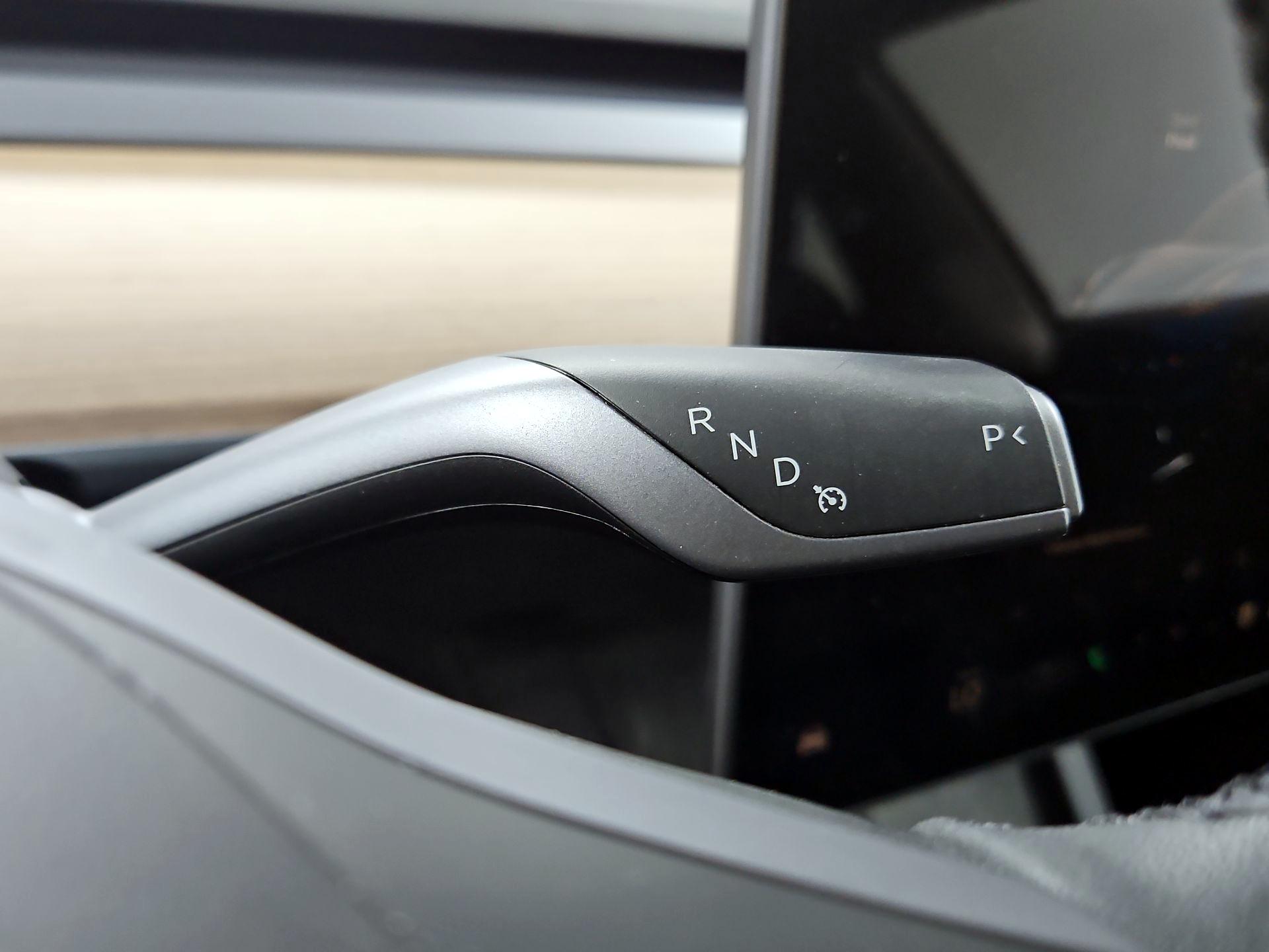 Thumbnail: 2023 Tesla Model 3 - 17