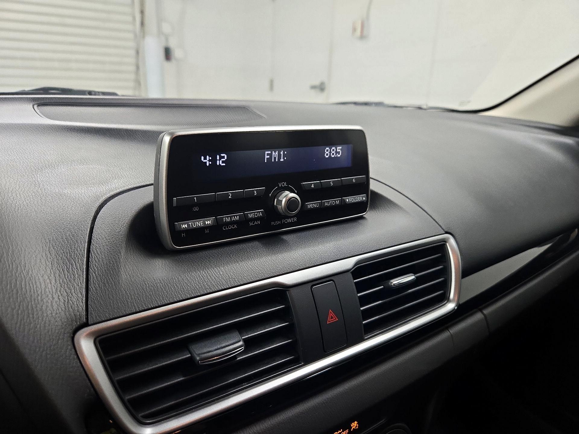 Thumbnail: 2015 Mazda Mazda3 - 14